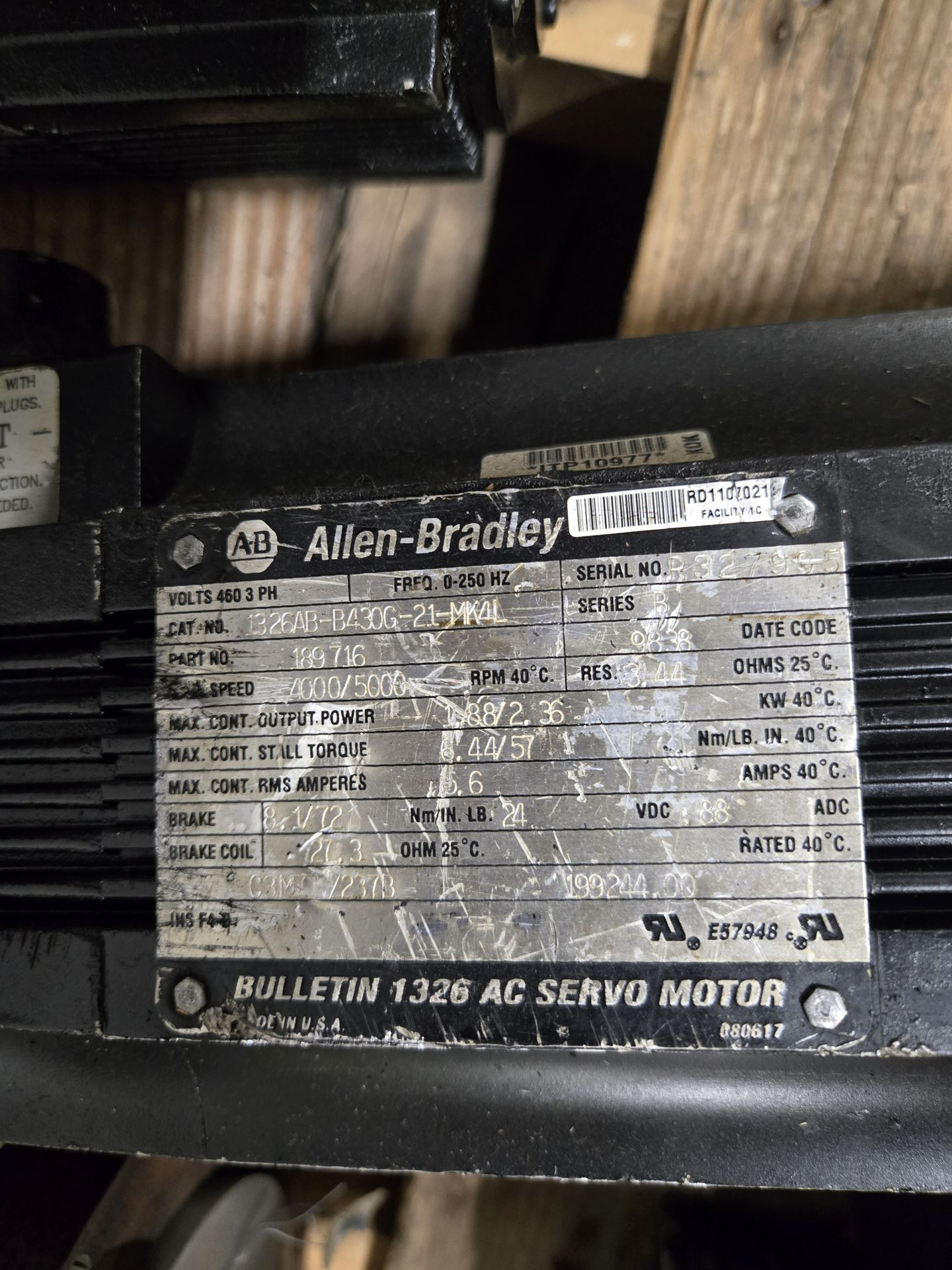 BULK QTY OF FANUC & ALLEN-BRADLEY SERVO MOTORS - undefined