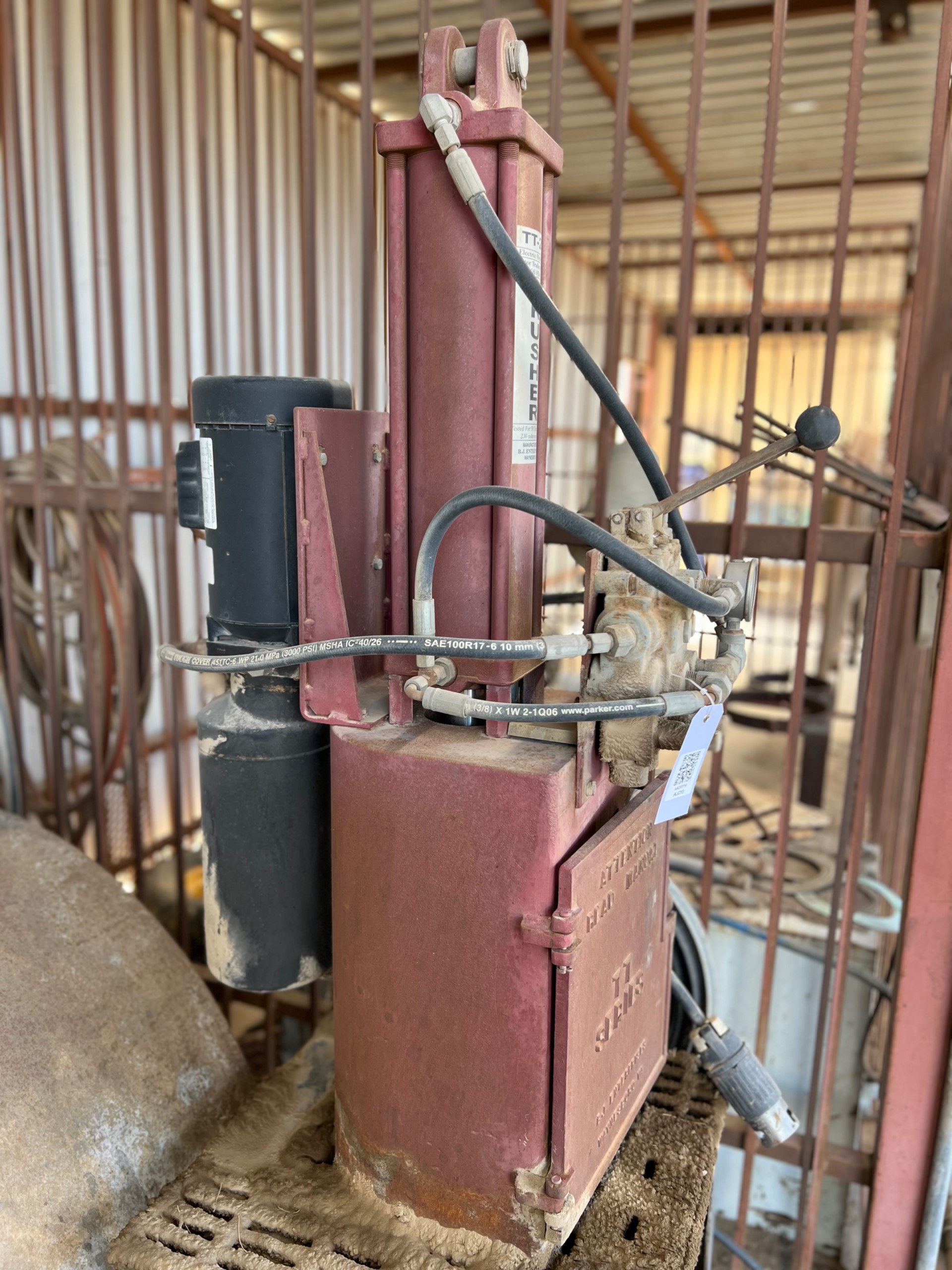 B.J. ENTERPRISES TT-25 CRUSHER - undefined
