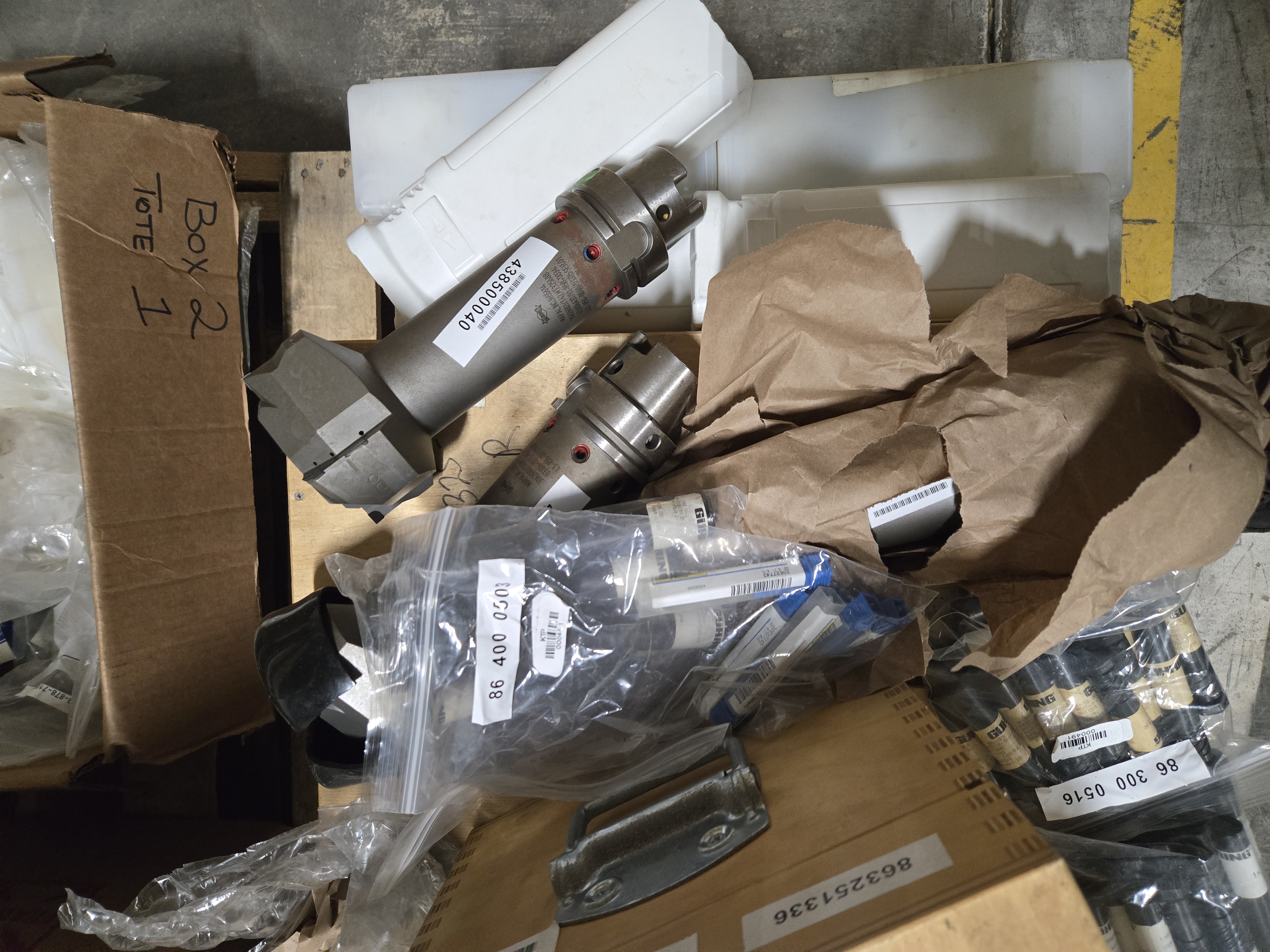 BULK QTY OF ASSORTED TOOLING - undefined