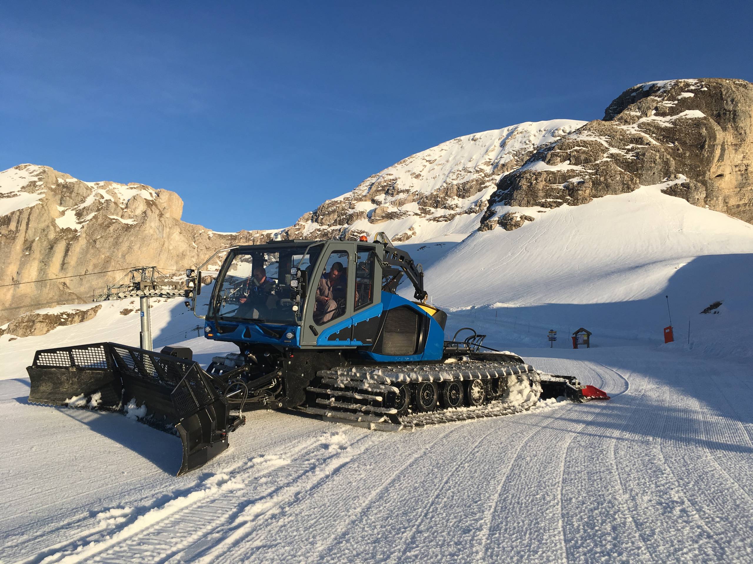2021 CM DUPON ALPINE 510 WIDE SNOW GROOMER - undefined