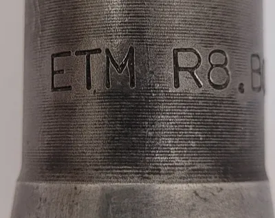 ETM 2IN R8 BORING HEAD OAL: 6.75” BORING HEAD: 2” WIDE SHANK LENGTH: 4.5” - undefined