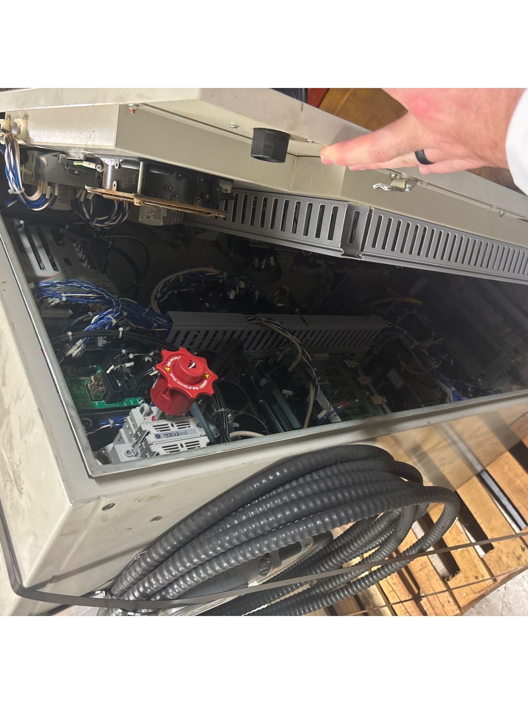 2014 YASKAWA MOTOMAN ES280D ARTICULATED ROBOT & DX100 CONTROLLER ASSEMBLY - undefined