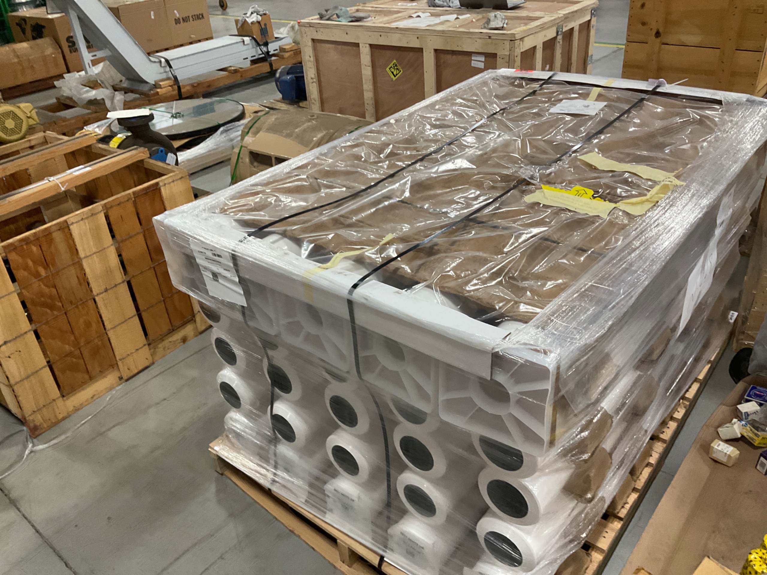 QTY 25: AMERICAN BILTRITE PACKAGING ROLLS - undefined