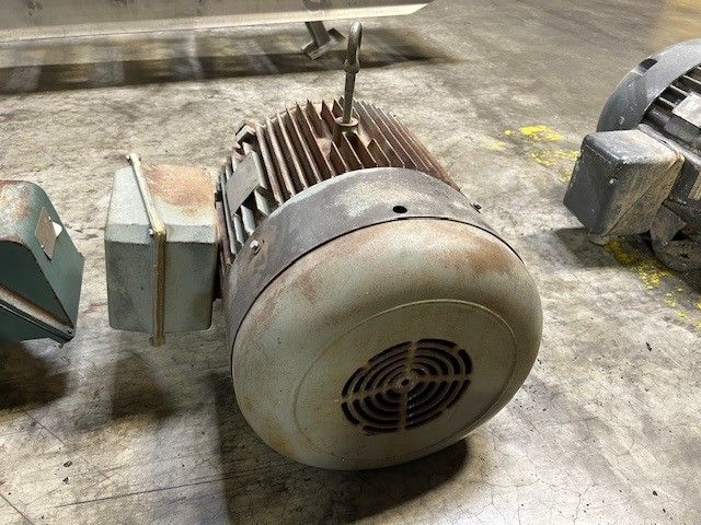 LEESON ELECTRIC CORPORATION C364T17FB6E AC MOTOR - undefined