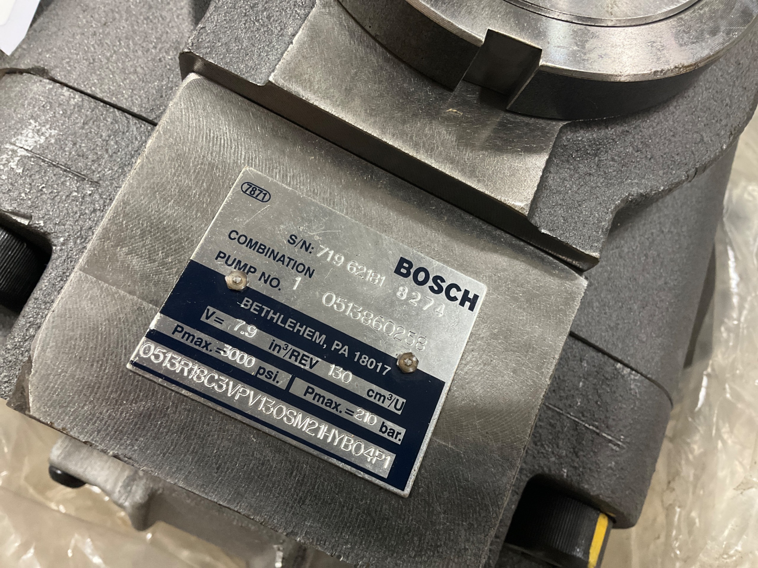 BOSCH 0513R18C3VPV130SM21HYB04P1 HYDRAULIC PUMP - undefined