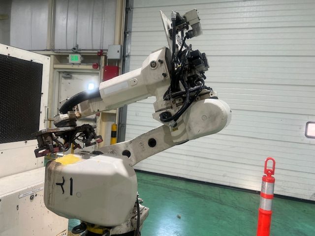 2016 FANUC M-10IA/12 ARTICULATED ROBOT - undefined