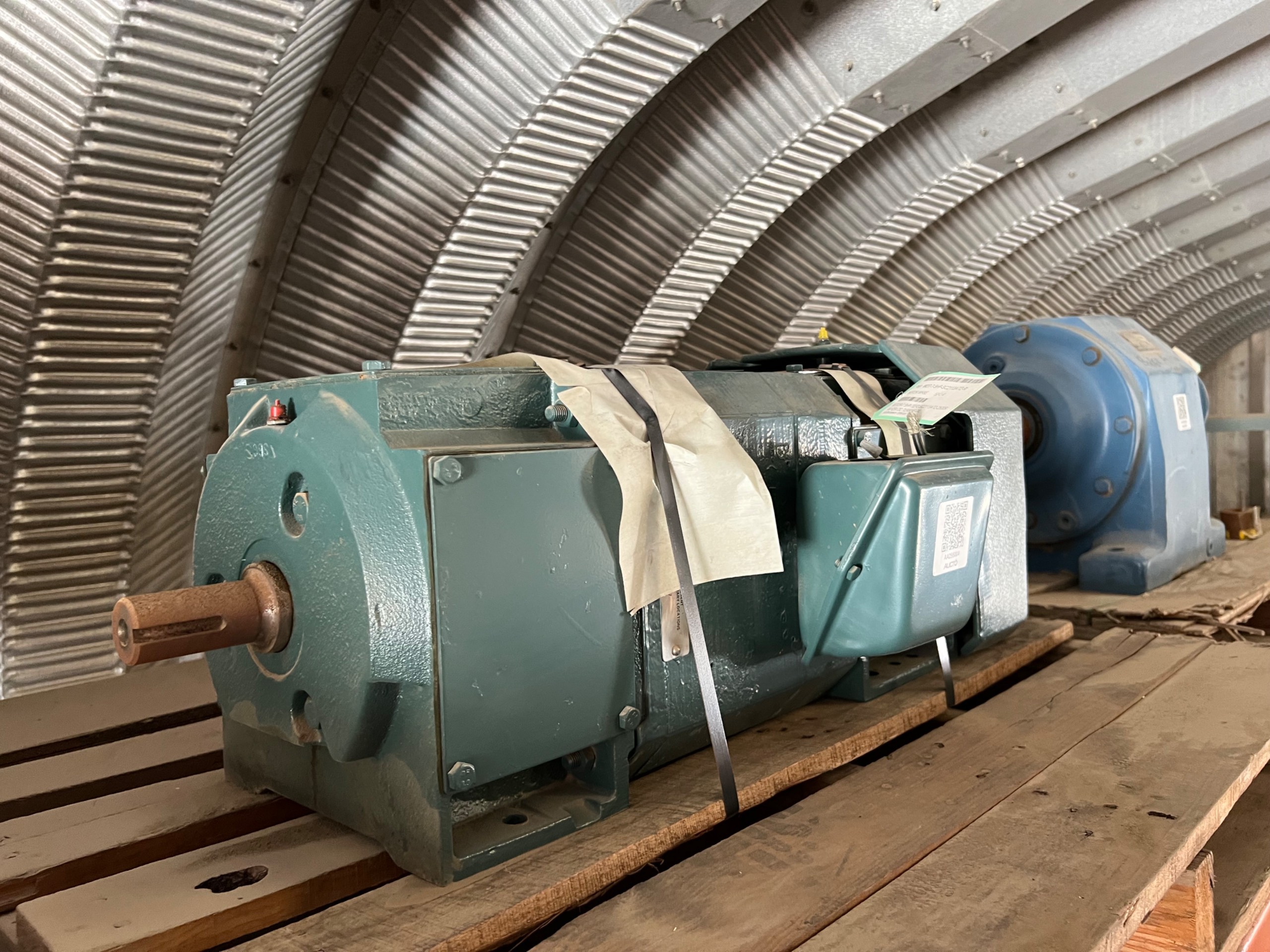 AC MOTOR - undefined