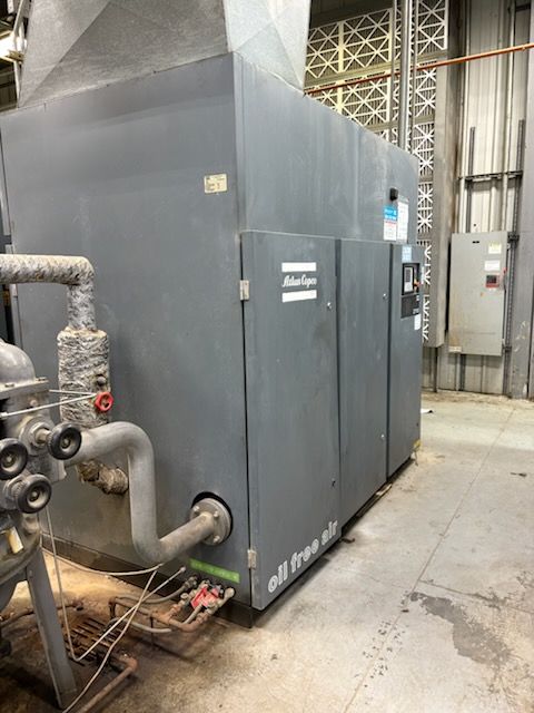 1997 ATLAS COPCO ZT110 STATIONARY AIR COMPRESSOR - undefined