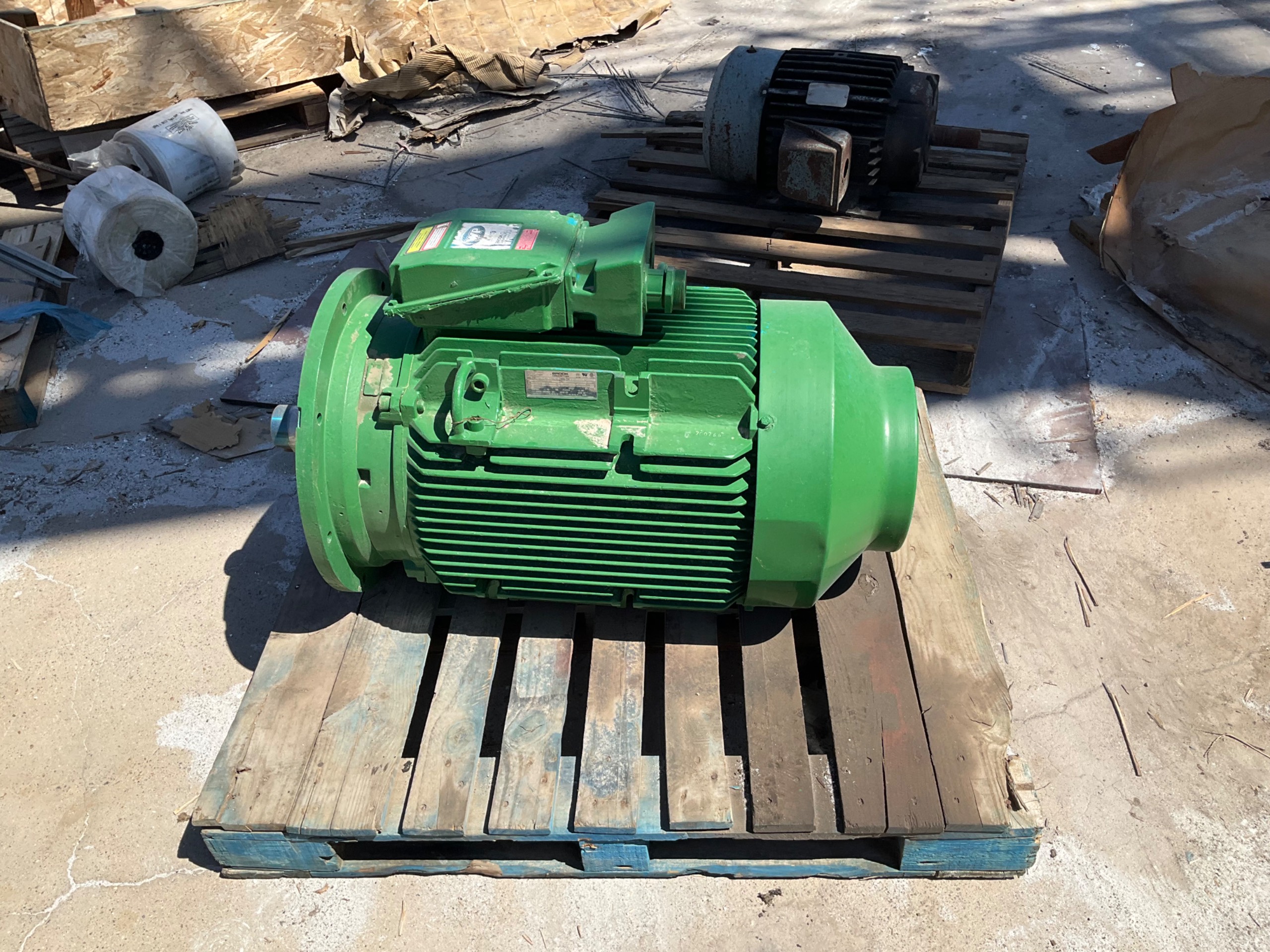 BROOK CROMPTON WP-UDF280SNE-D4 AC MOTOR - undefined