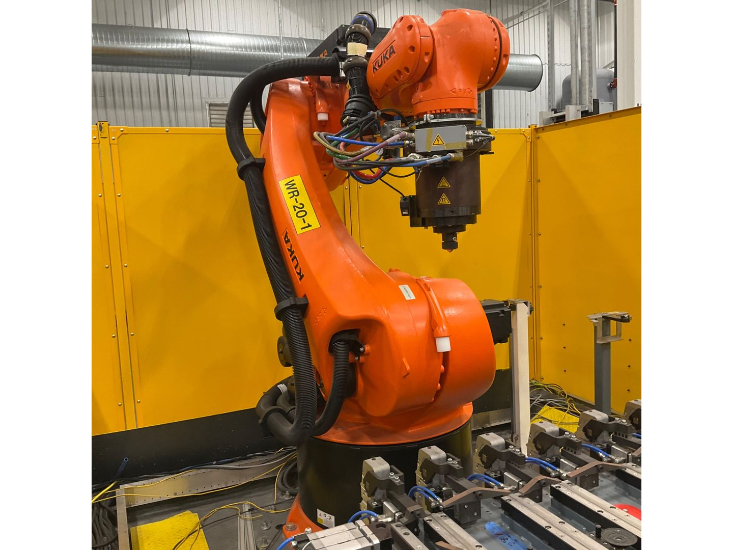 2021 KUKA KR 500 R2830 ROBOT & CONTROLLER ASSEMBLY - undefined