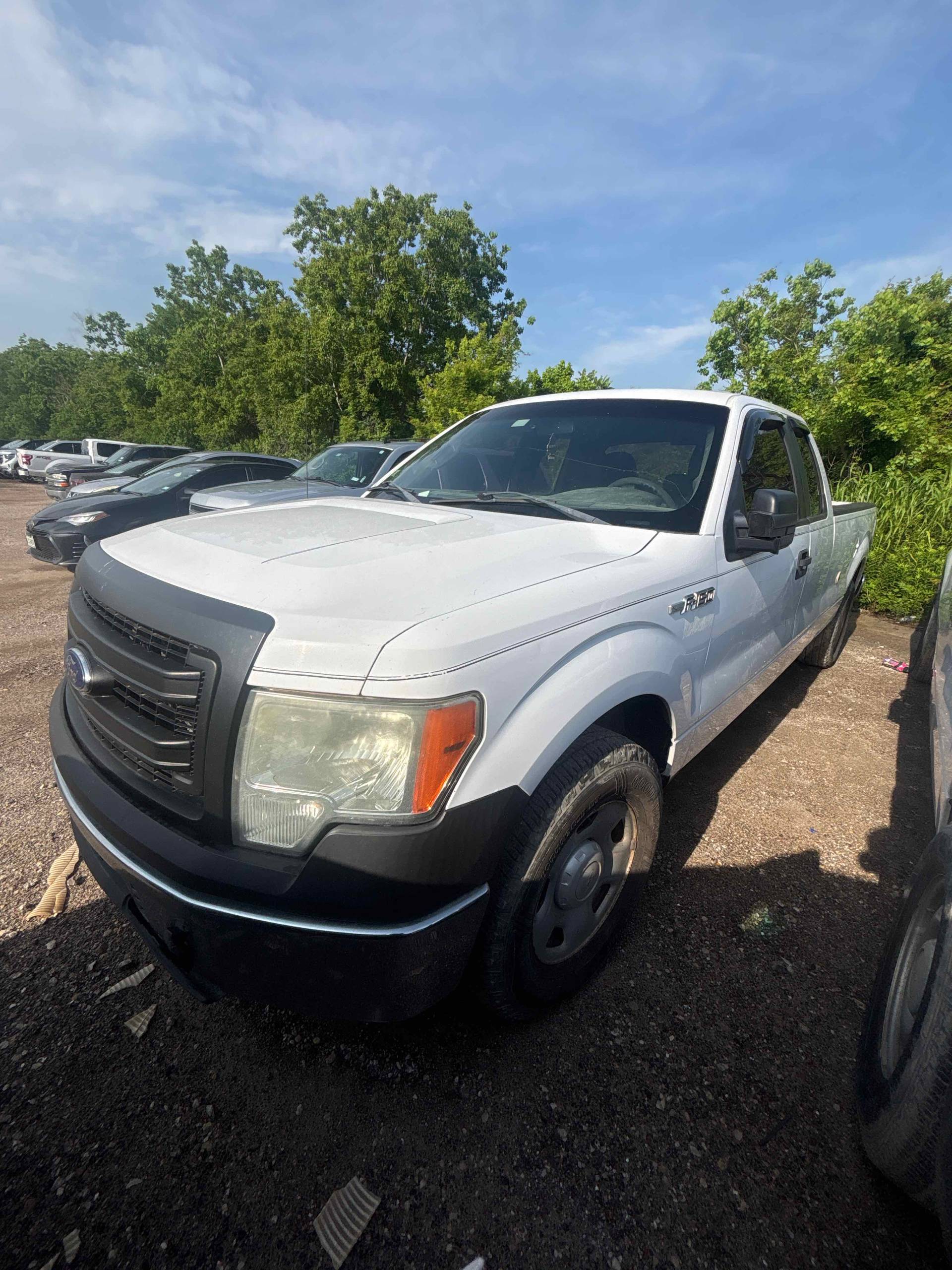 2014 FORD F-150 PICKUP TRUCK - undefined