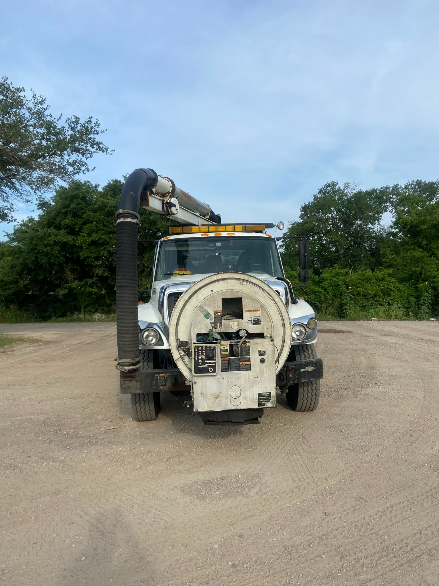 2008 INTERNATIONAL SF625 WORKSTAR 7400 VACUUM TRUCK - undefined