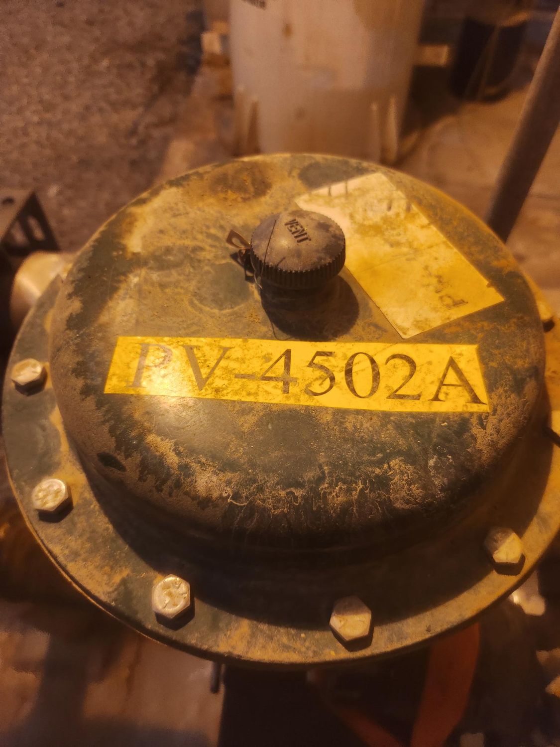 FISHER EZ CONTROL VALVE & 667 ACTUATOR ASSEMBLY - undefined