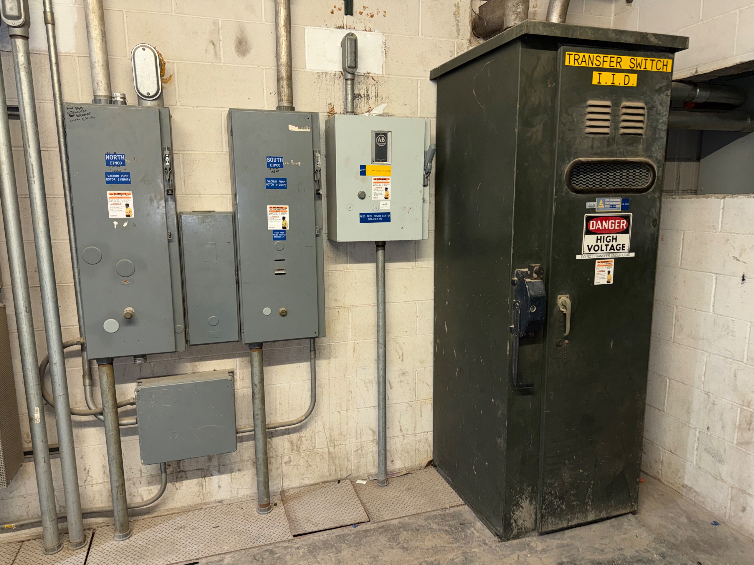 BULK QTY OF CONTENTS OF ELECTRICAL ROOM - undefined