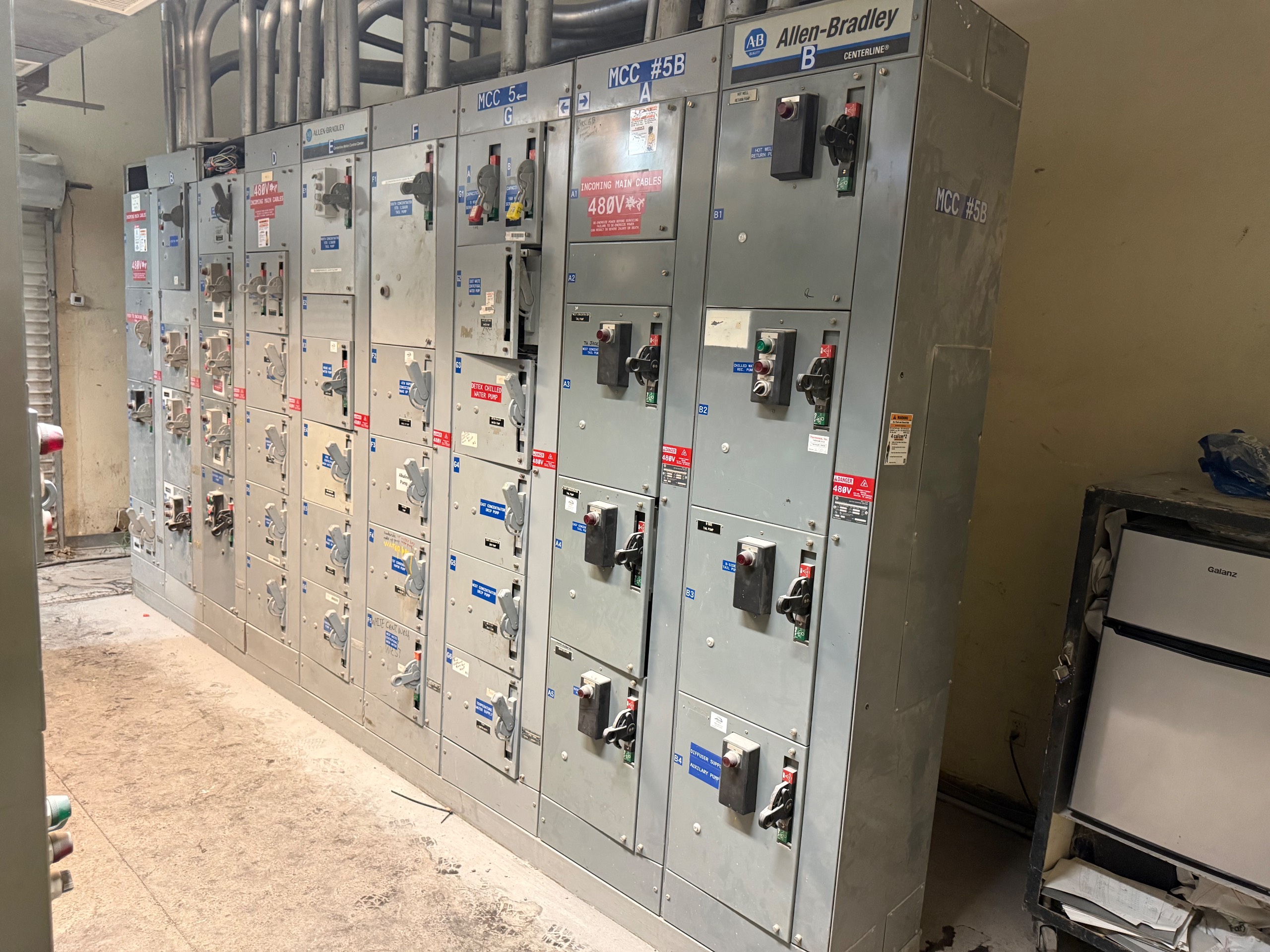 BULK QTY OF CONTENTS OF ELECTRICAL ROOM - undefined