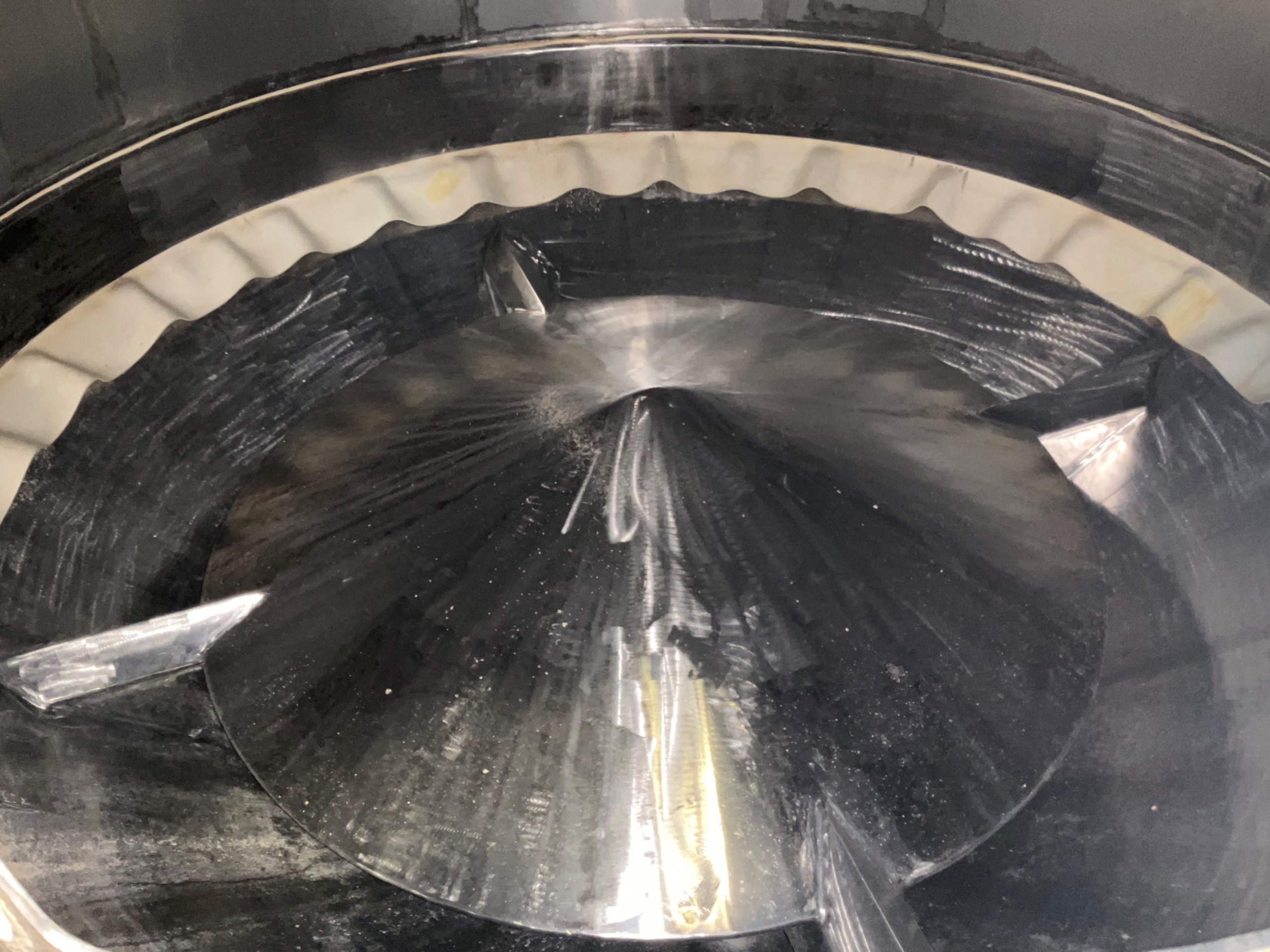 2006 CARRIER BD-7 VIBRATORY STORAGE TANK - undefined