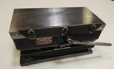 ROBBINS-XLO MAGNA-SINE MODEL A-10 MAGNETIC CHUCK - undefined