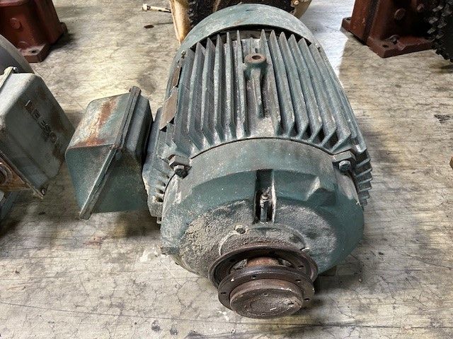 RELIANCE ELECTRIC P36G4552A AC MOTOR - undefined