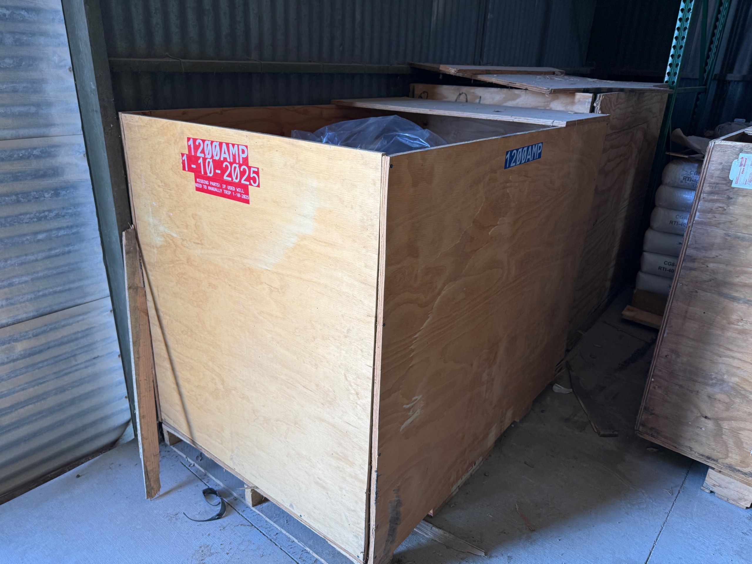 GENERAL ELECTRIC SB-12 CIRCUIT BREAKER - undefined