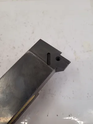 KENNAMETAL NEL-243D TOOL HOLDER - undefined