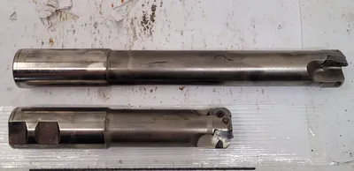 INGERSOLL CUTTING TOOLS TE90APD CHASEMILL END MILLS (LOT OF 2) 1.25" DIA. - undefined