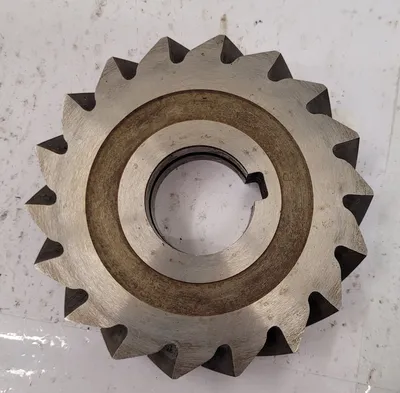 M.R. & T. CO HSS SLITTING SAW MILL, 4.0" X 7/8" X 1-1/4", 4" DIAMETER, 1-1/4" ARBOR HOLE, 18 TEETH - undefined