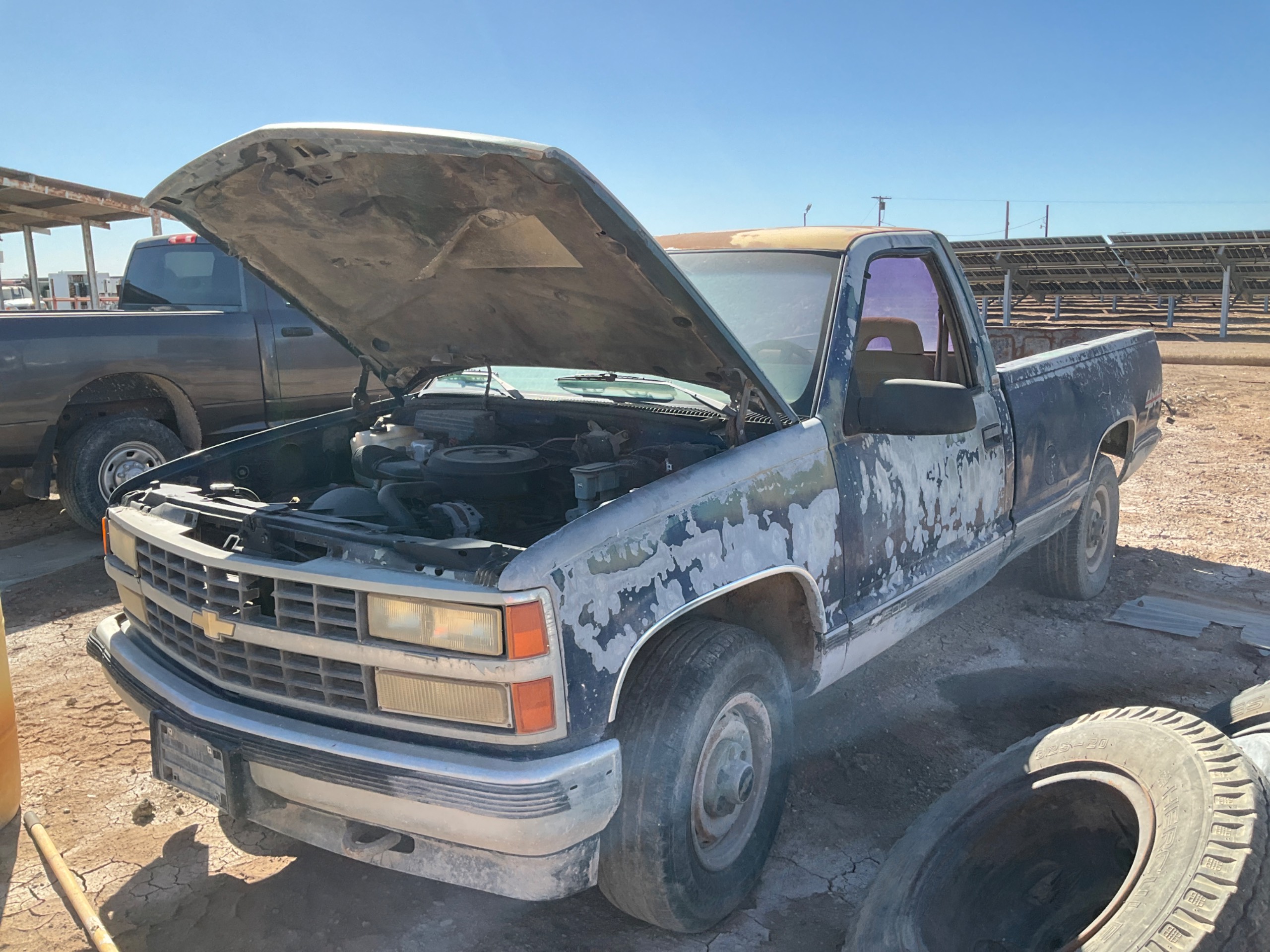 CHEVROLET SILVERADO PICKUP TRUCK - undefined