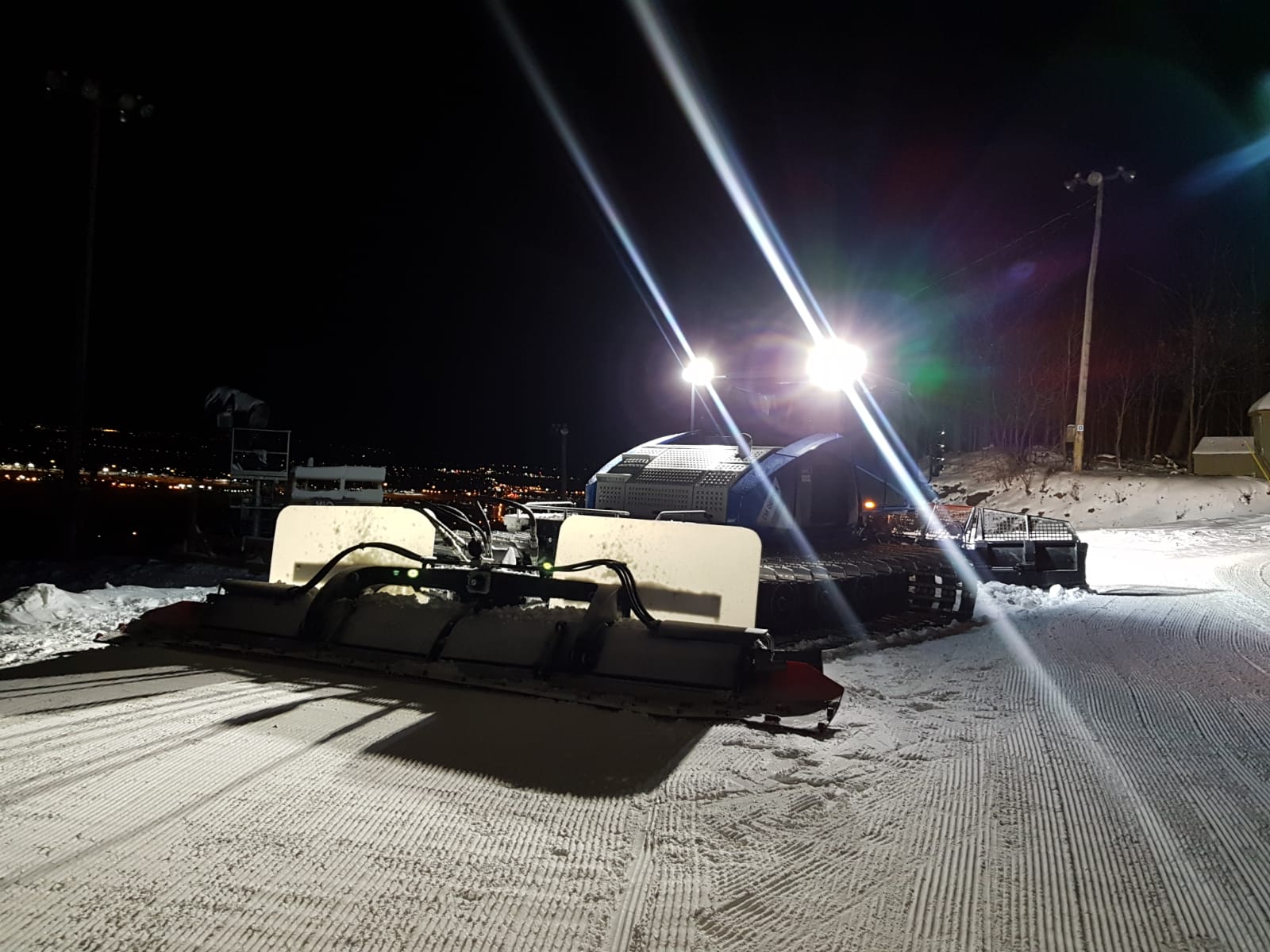 2021 CM DUPON ALPINE 510 WIDE SNOW GROOMER - undefined