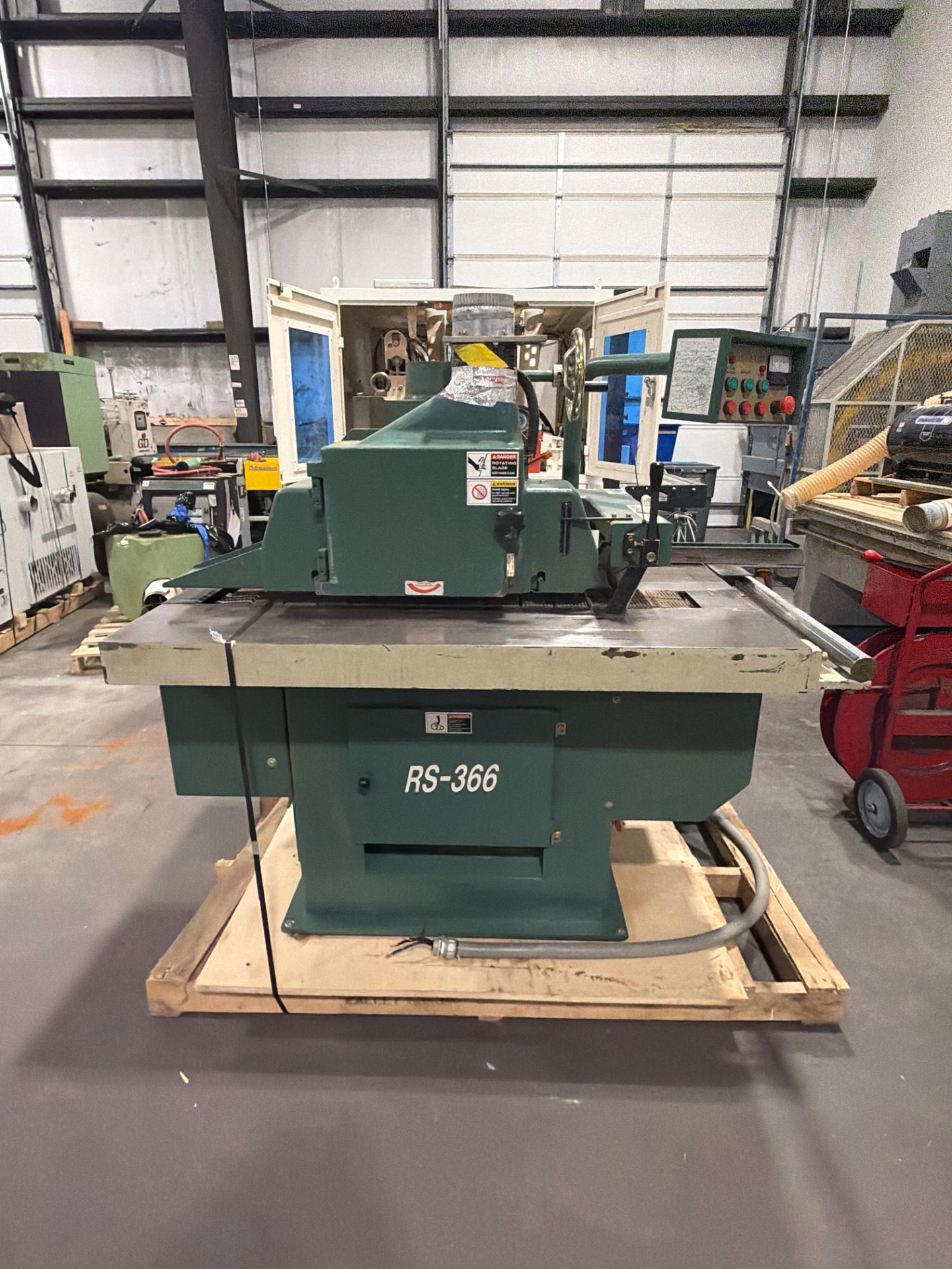 2000 NORTHWOOD RS-366 STRAIGHT LINE RIP SAW - undefined
