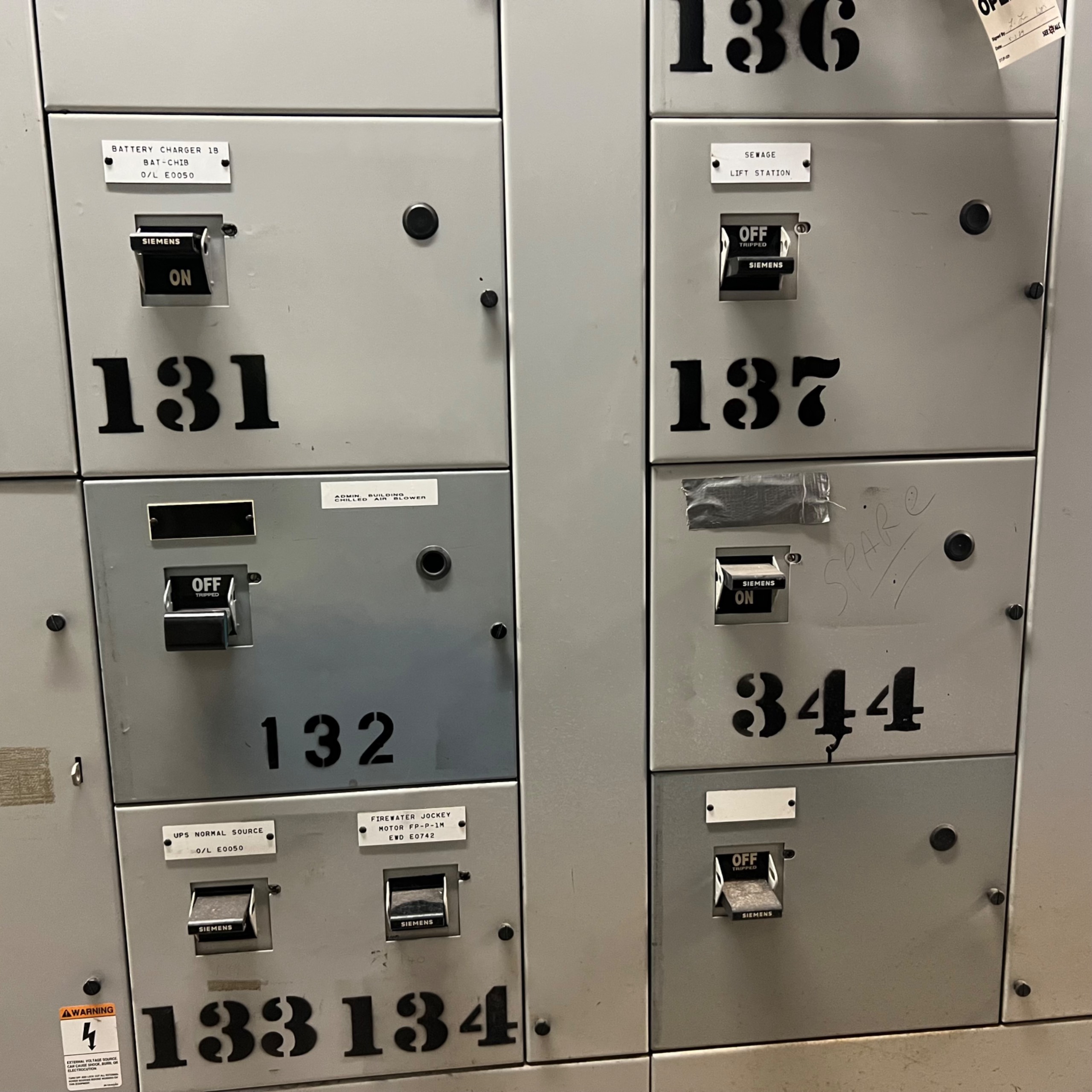 BULK QTY OF SIEMENS MOTOR CONTROL CENTERS - undefined