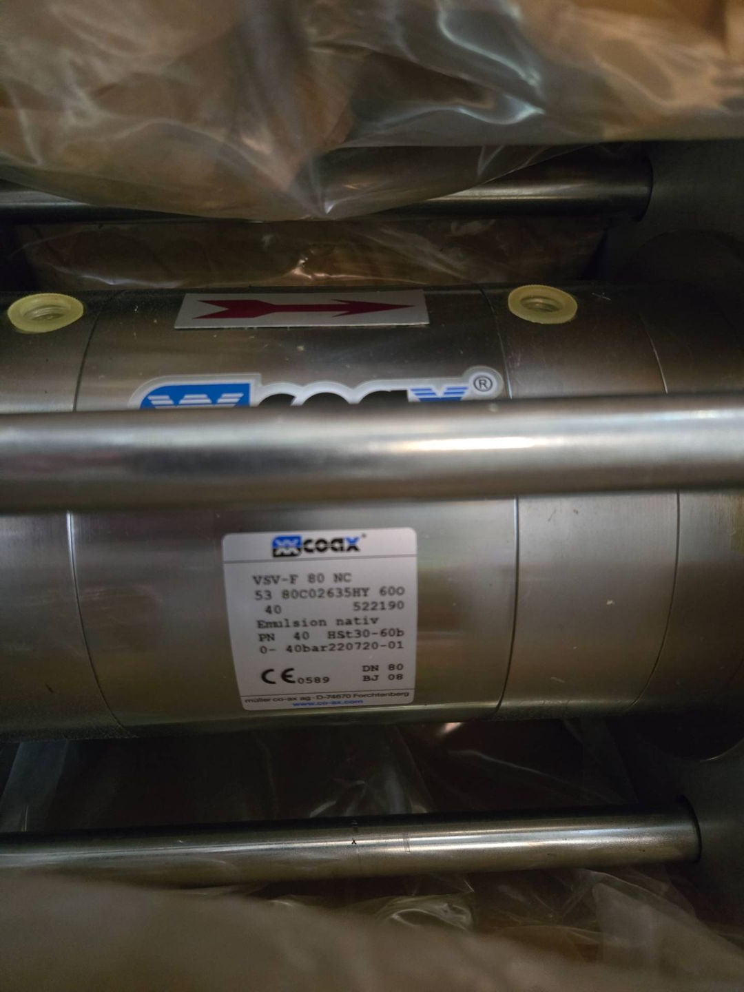 BULK LOT OF SERVO MOTOR AND COAXIAL VALVE - undefined