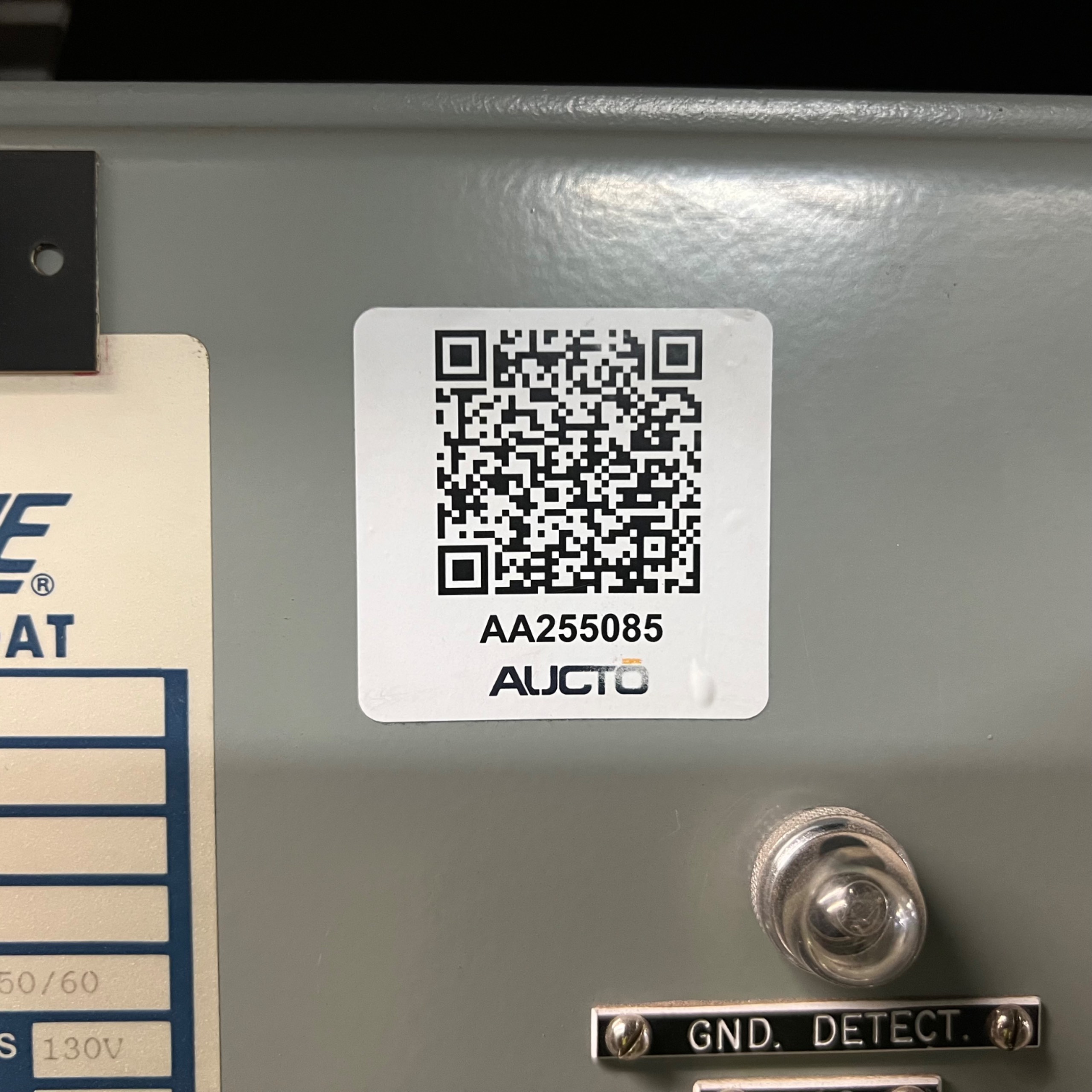 QTY 2: BATTERY CHARGER - undefined