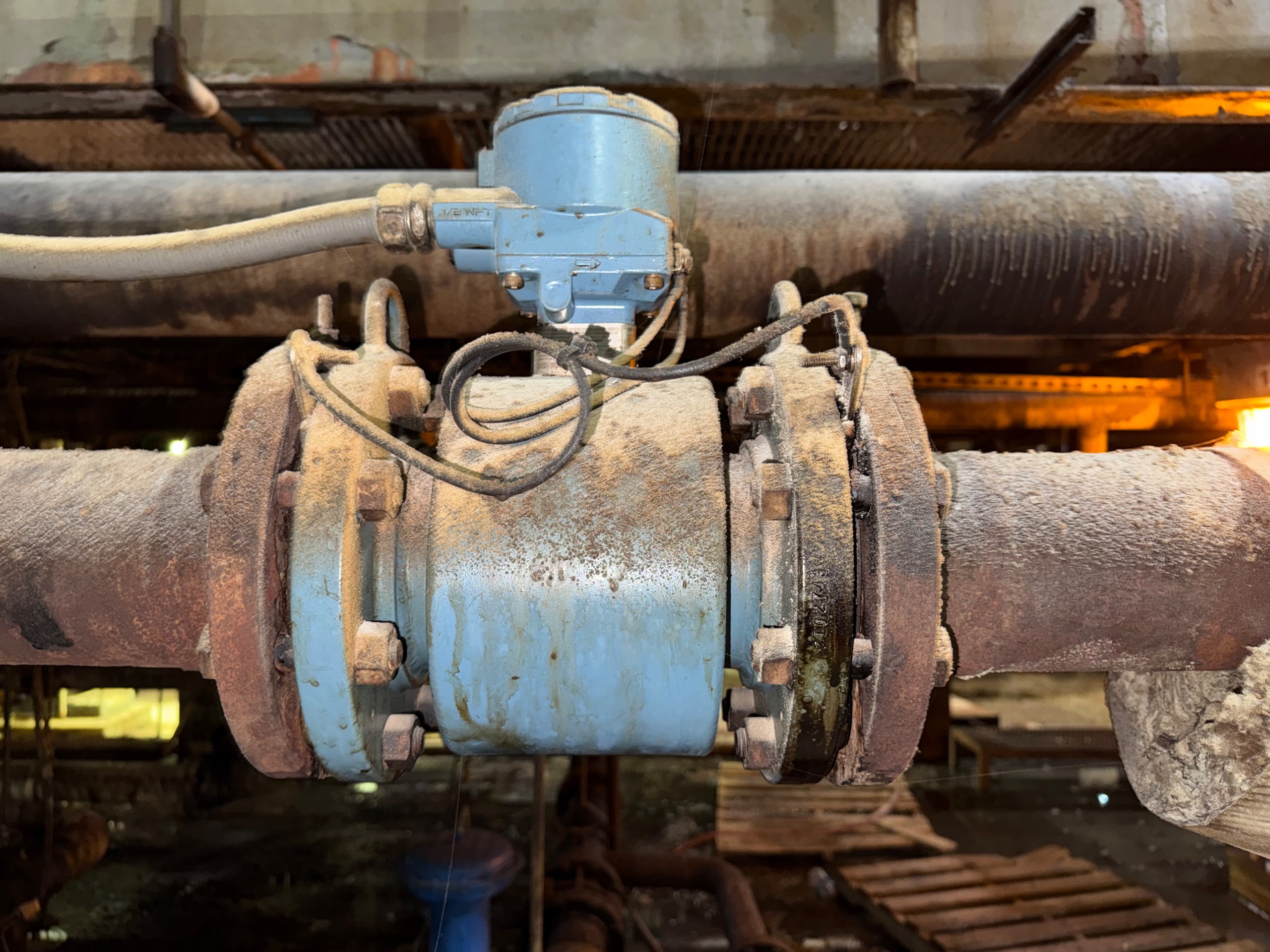 BULK QTY OF INSTRUMENTS THROUGHOUT FIRST FLOOR - undefined