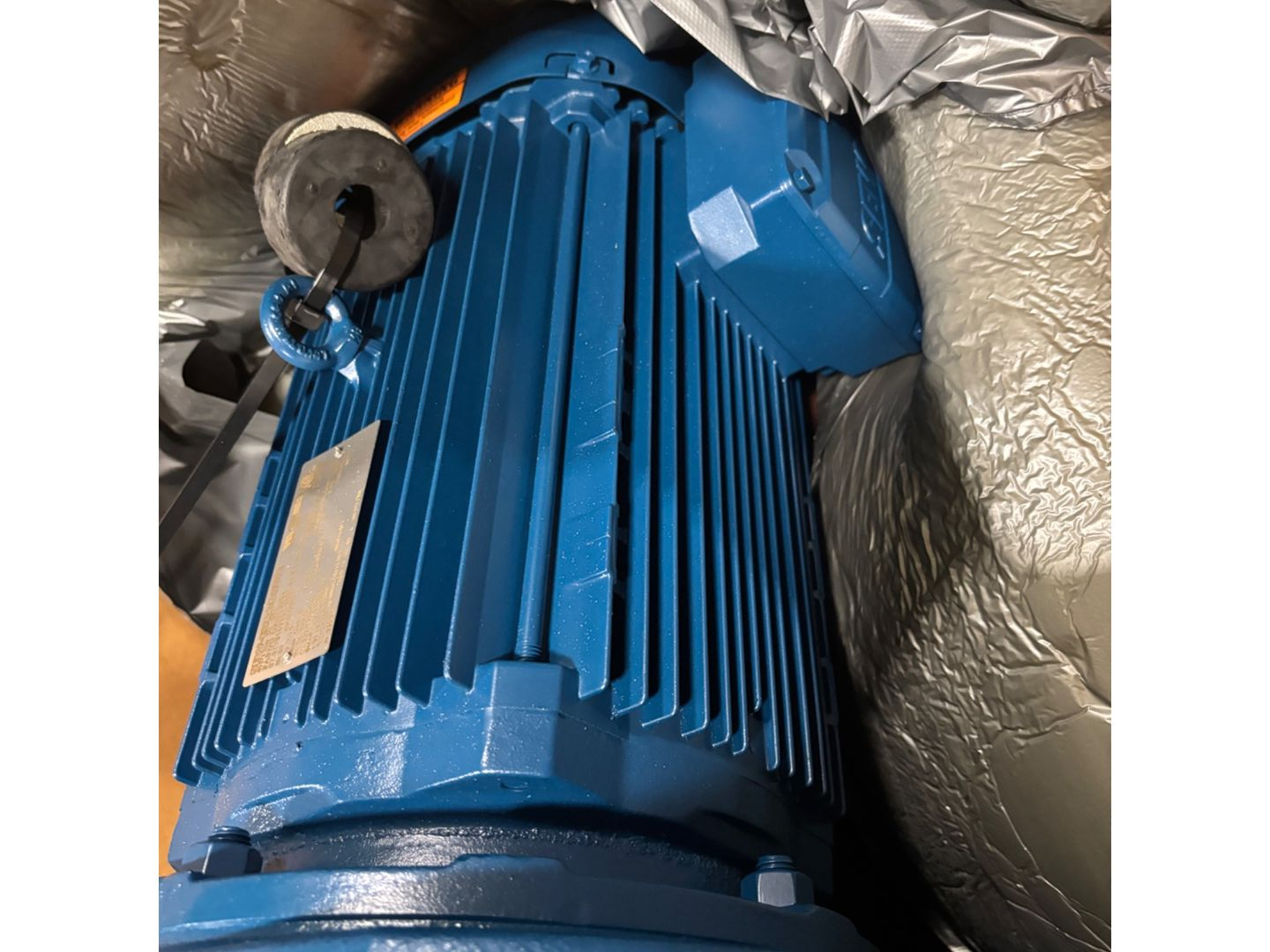 SEW EURODRIVE FA87/G DRN132S4 GEARMOTOR - undefined