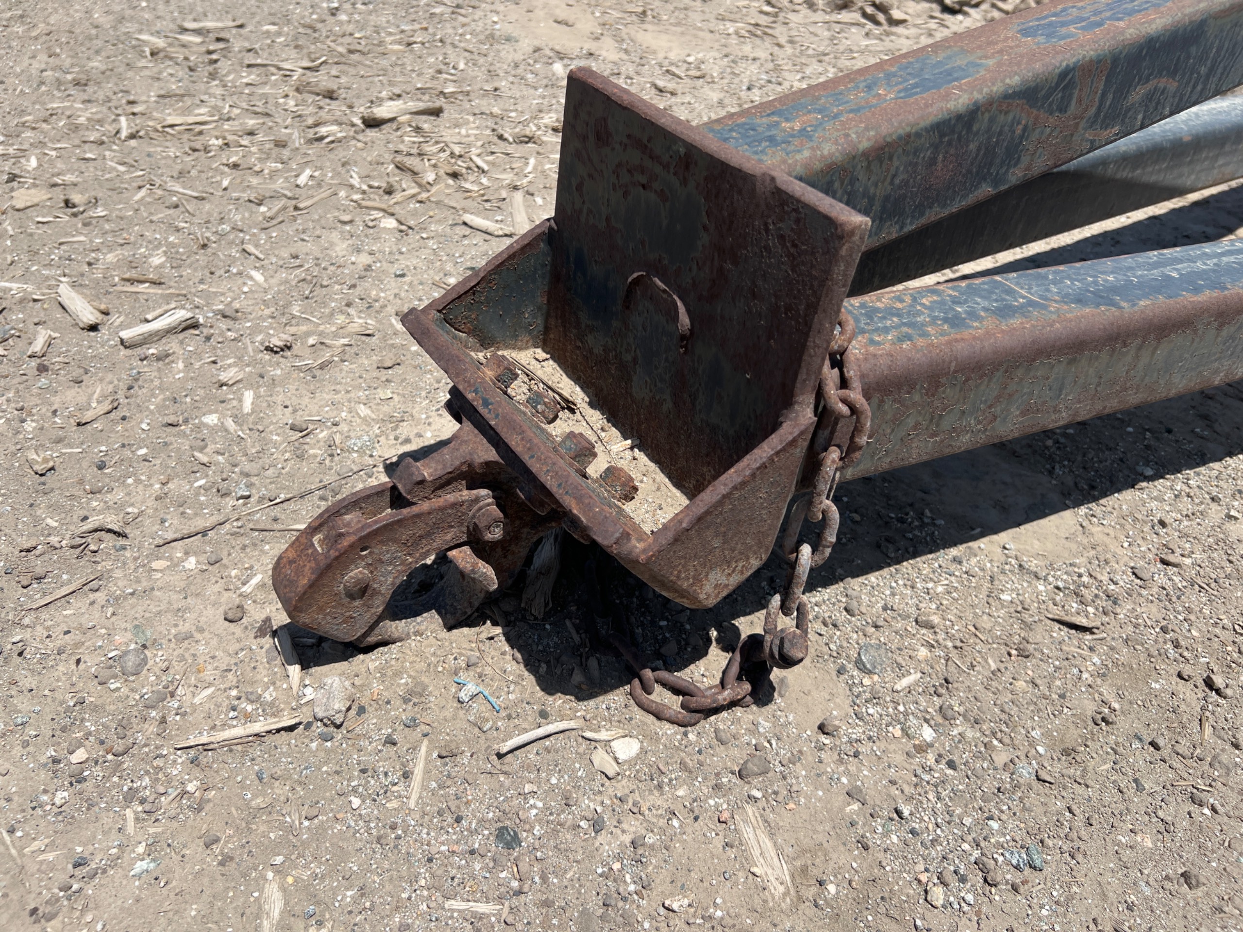 ATTACHMENT CRANE - undefined