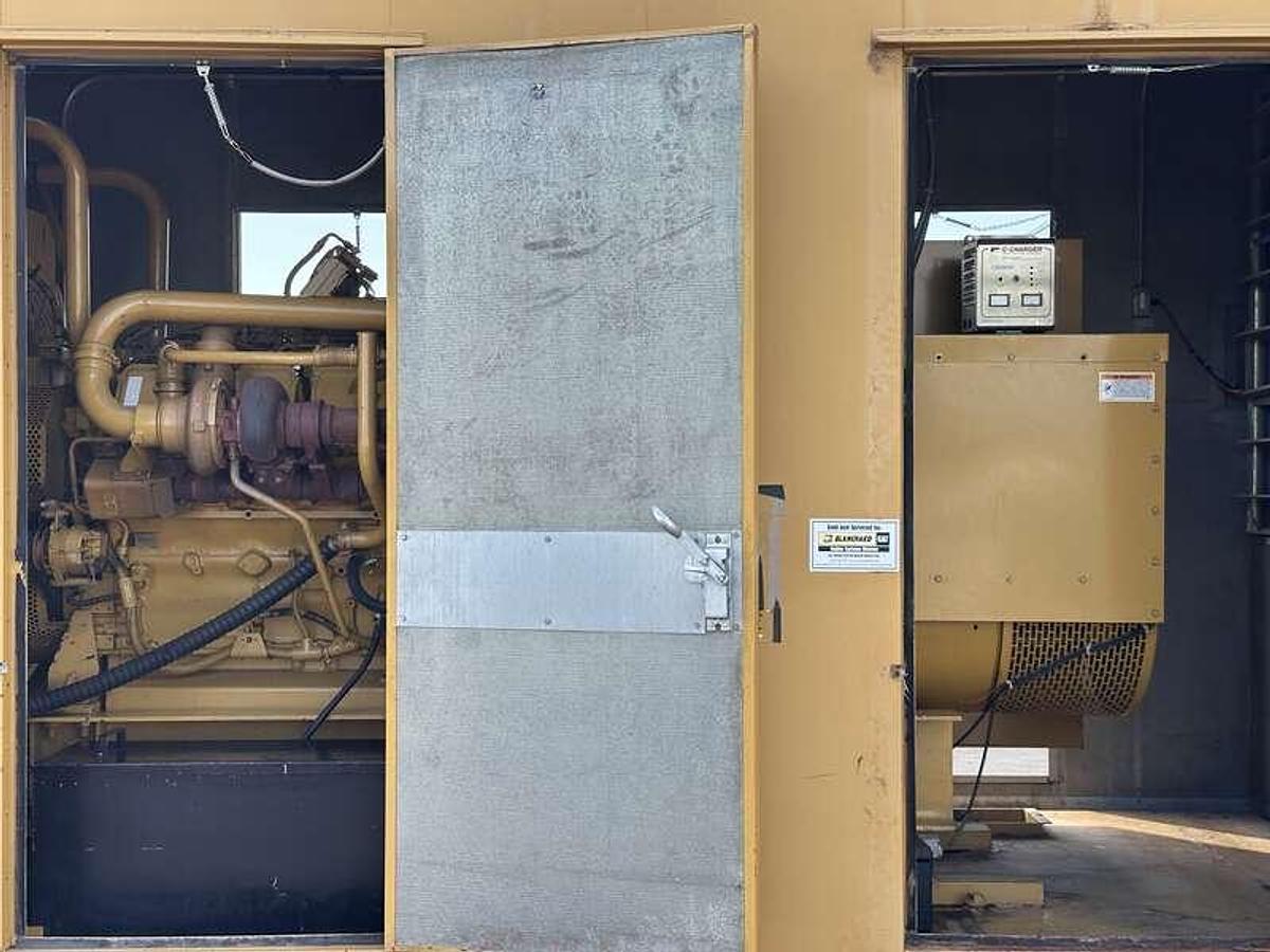 2000 CATERPILLAR 3412 STANDBY POWER GENERATOR - undefined