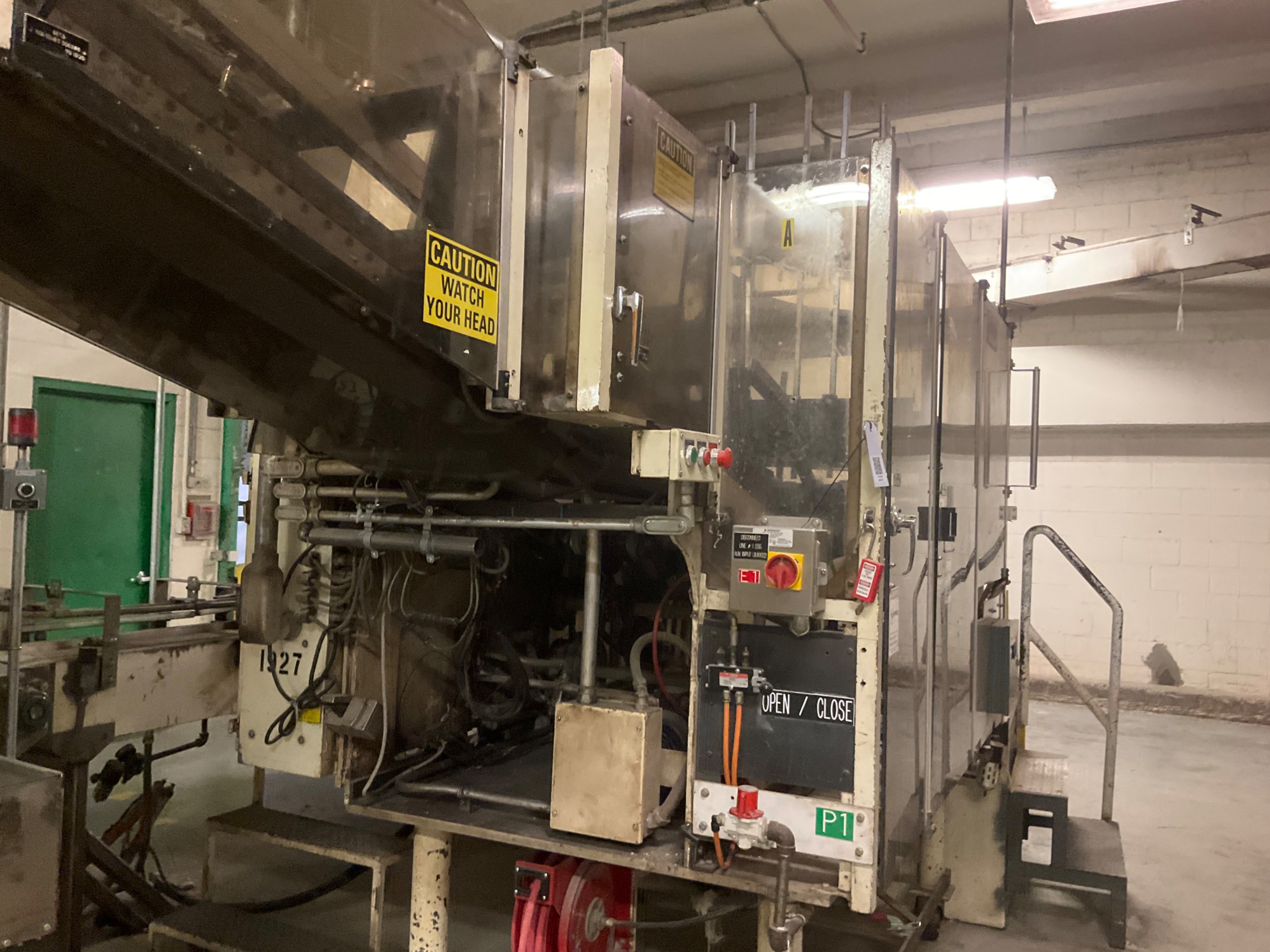 1983 JONES SSG PACKAGING MACHINE - undefined