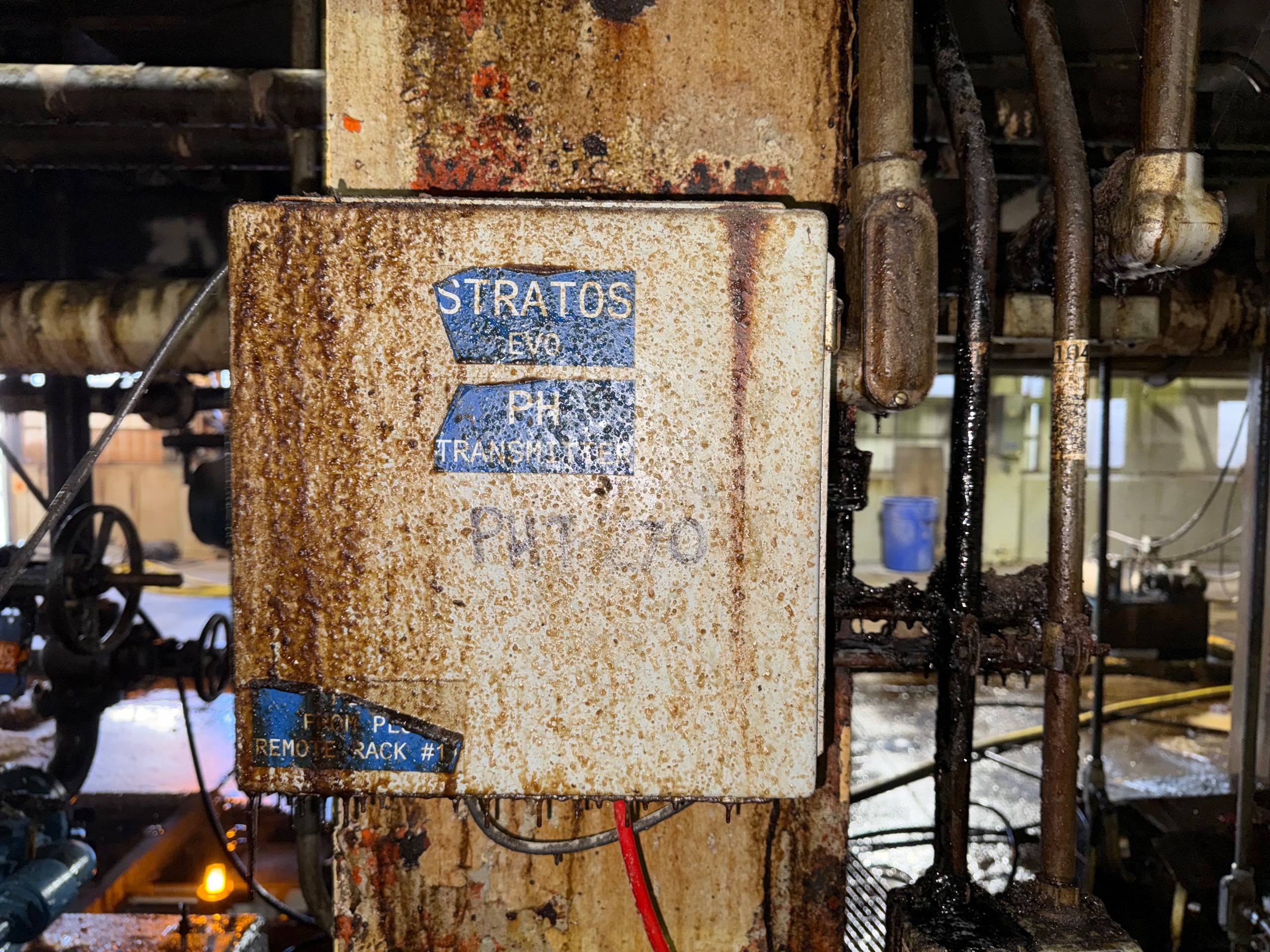 BULK QTY OF INSTRUMENTS THROUGHOUT FIRST FLOOR - undefined