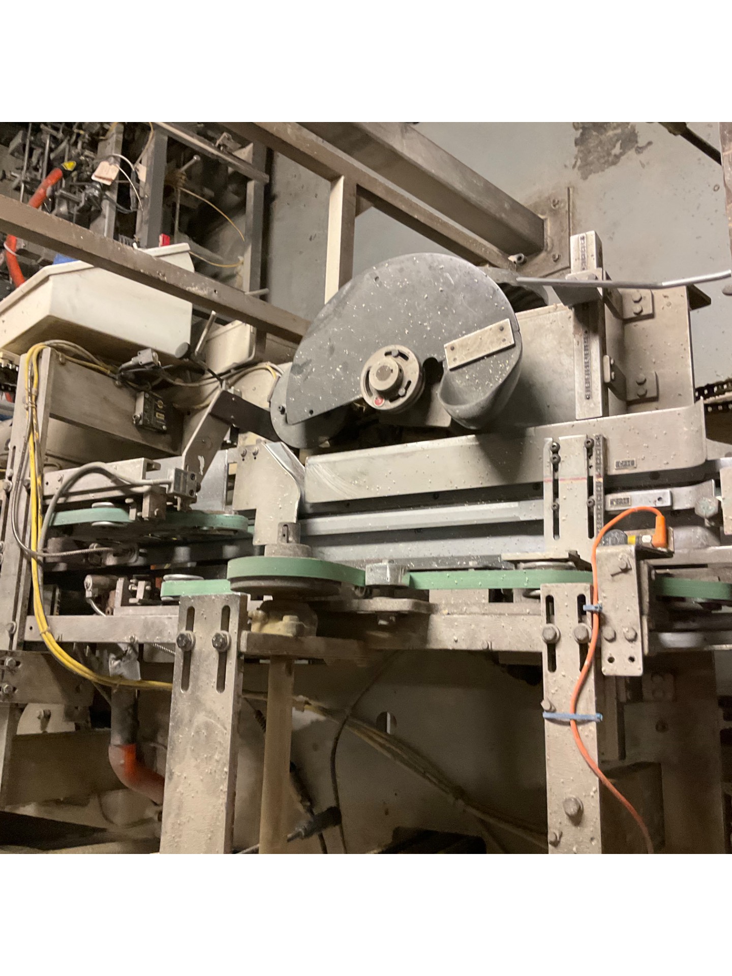 R.A. JONES SSG IV SIDE SEAM GLUER - undefined