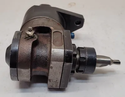 MAZAK VDI 40 RIGHT ANGLE LIVE TOOL HOLDER 8-3/4” OAL, 6-3/4” WIDTH - undefined