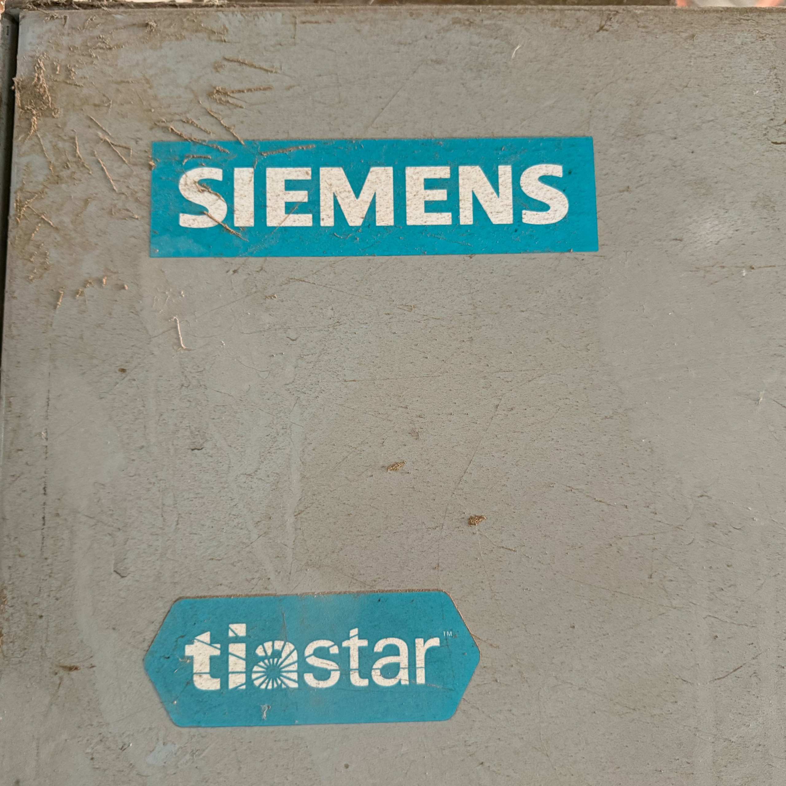 SIEMENS MCC, 4 SECTIONS, 10 STARTERS - undefined