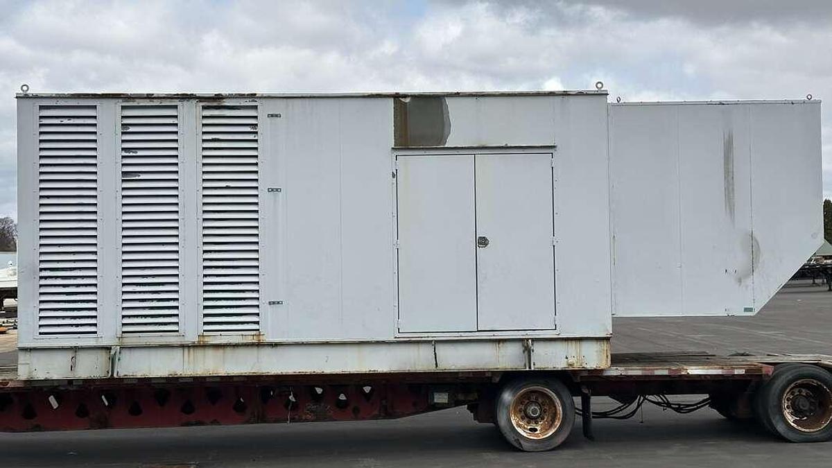2001 CUMMINS DFLE DIESEL GENERATOR 1500 KW - undefined