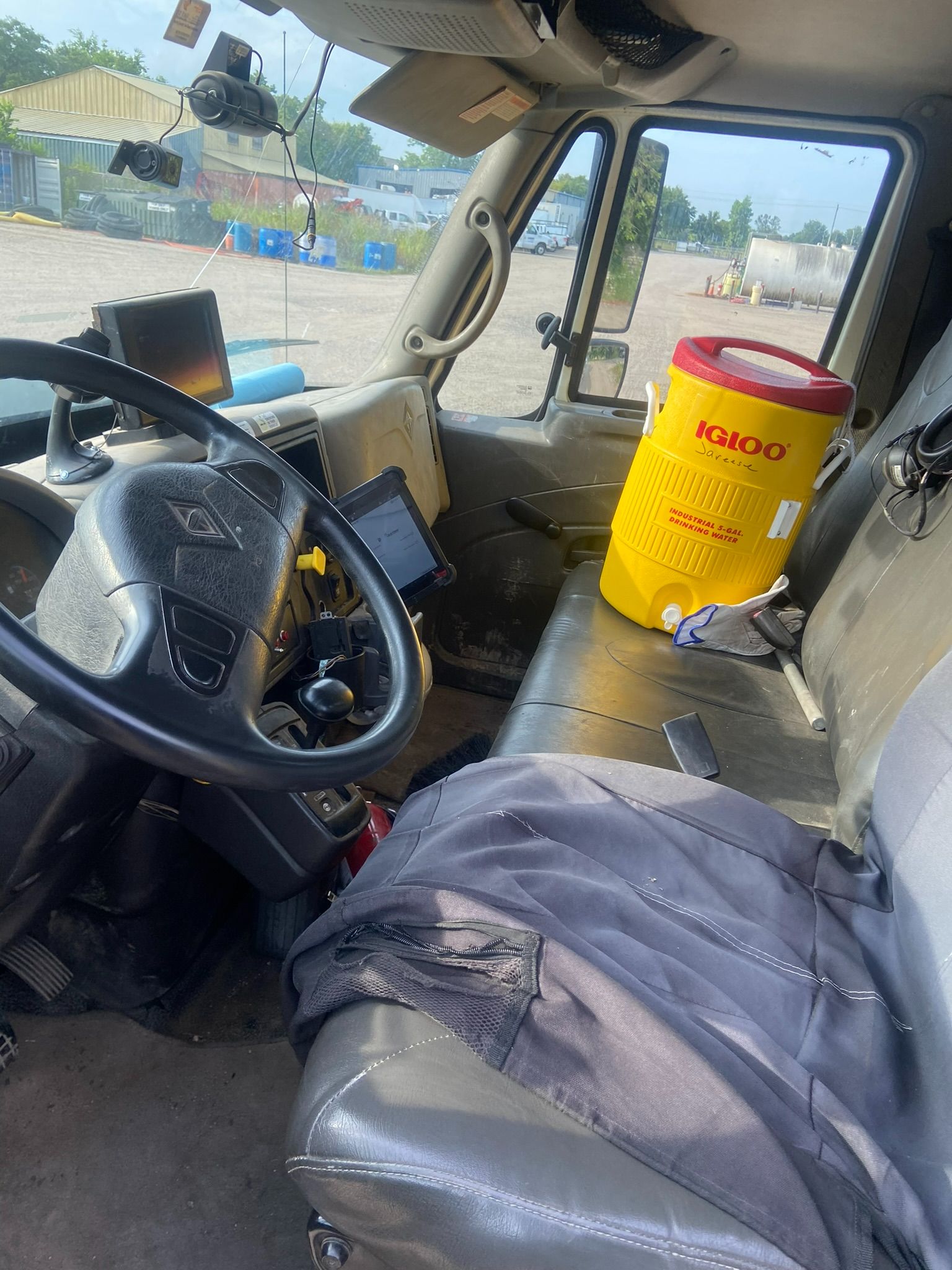 2008 INTERNATIONAL SF625 WORKSTAR 7400 VACUUM TRUCK - undefined