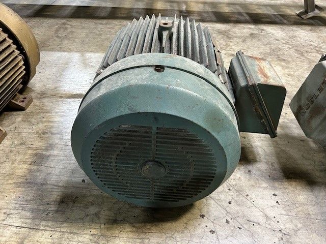 RELIANCE ELECTRIC P36G4552A AC MOTOR - undefined