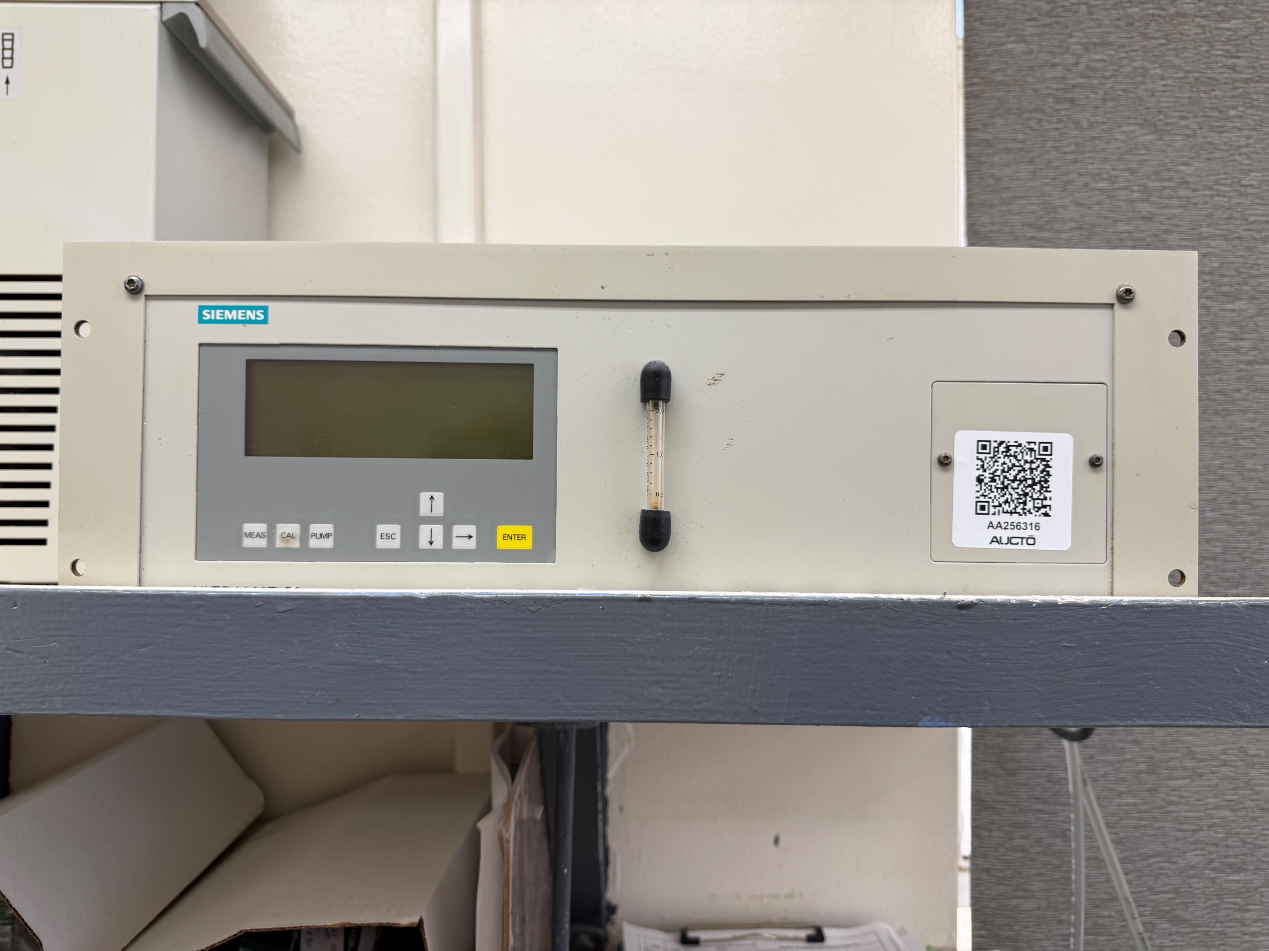 SIEMENS ULTRAMAT 23 GAS ANALYZER - undefined