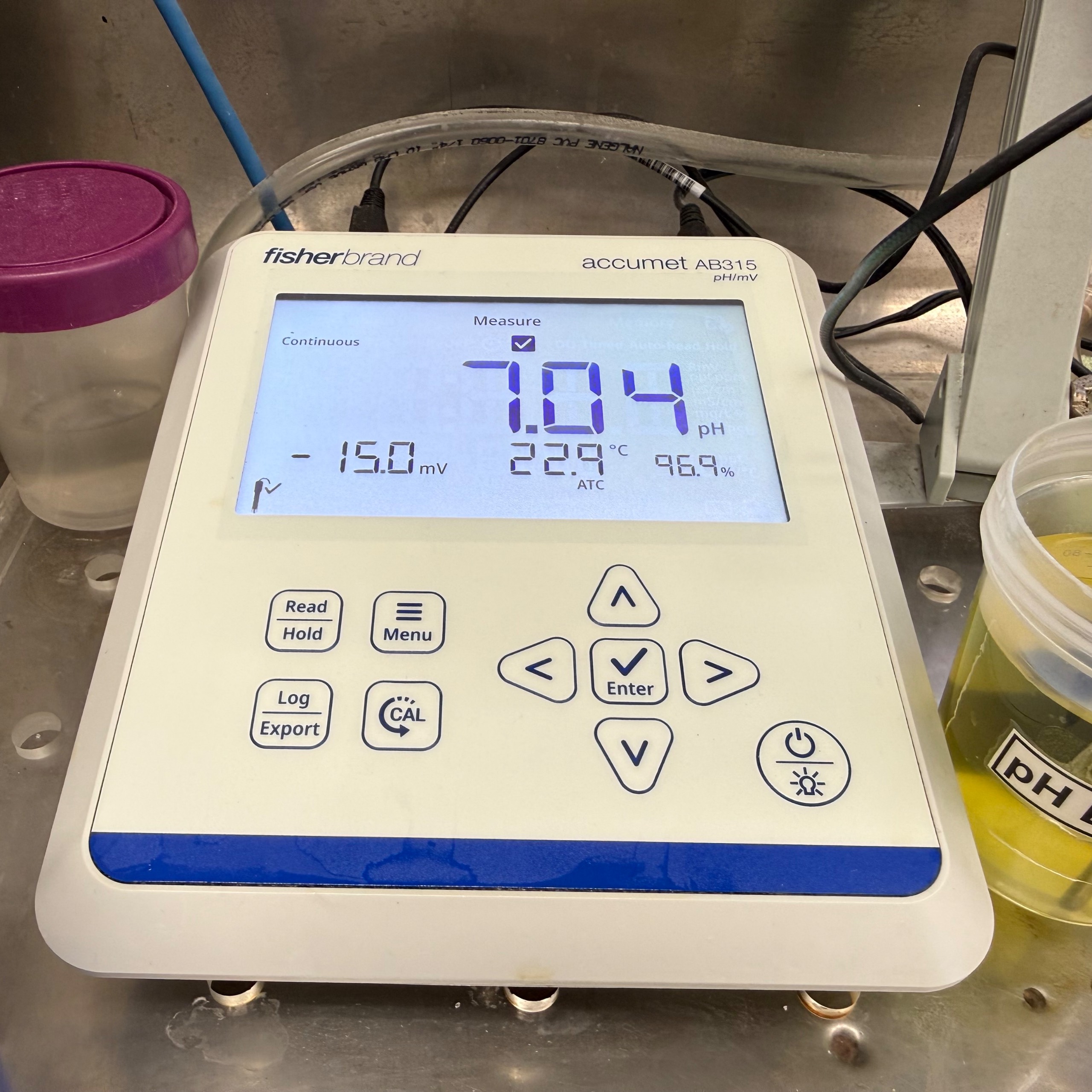 FISHERBRAND ACCUMET AB315 PH/MV BENCHTOP METER - undefined