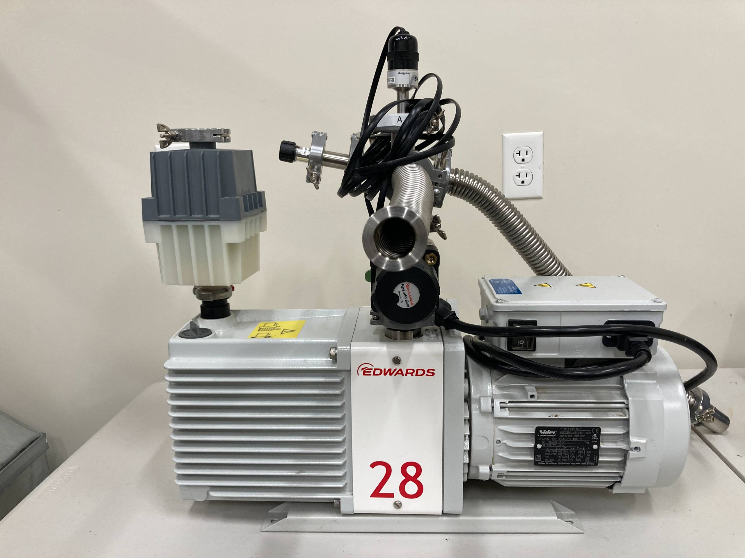 ATLAS COPCO & EDWARDS VACUUM PUMPS - undefined