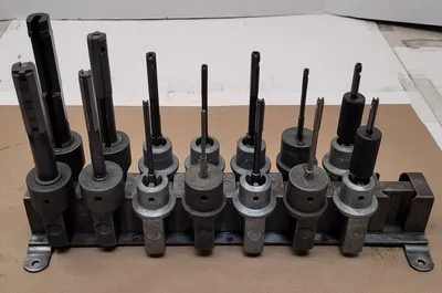 SUNNEN HONING MANDREL SET (SET OF 14) W/ RACK AND VARIOUS MANDREL SIZES - undefined
