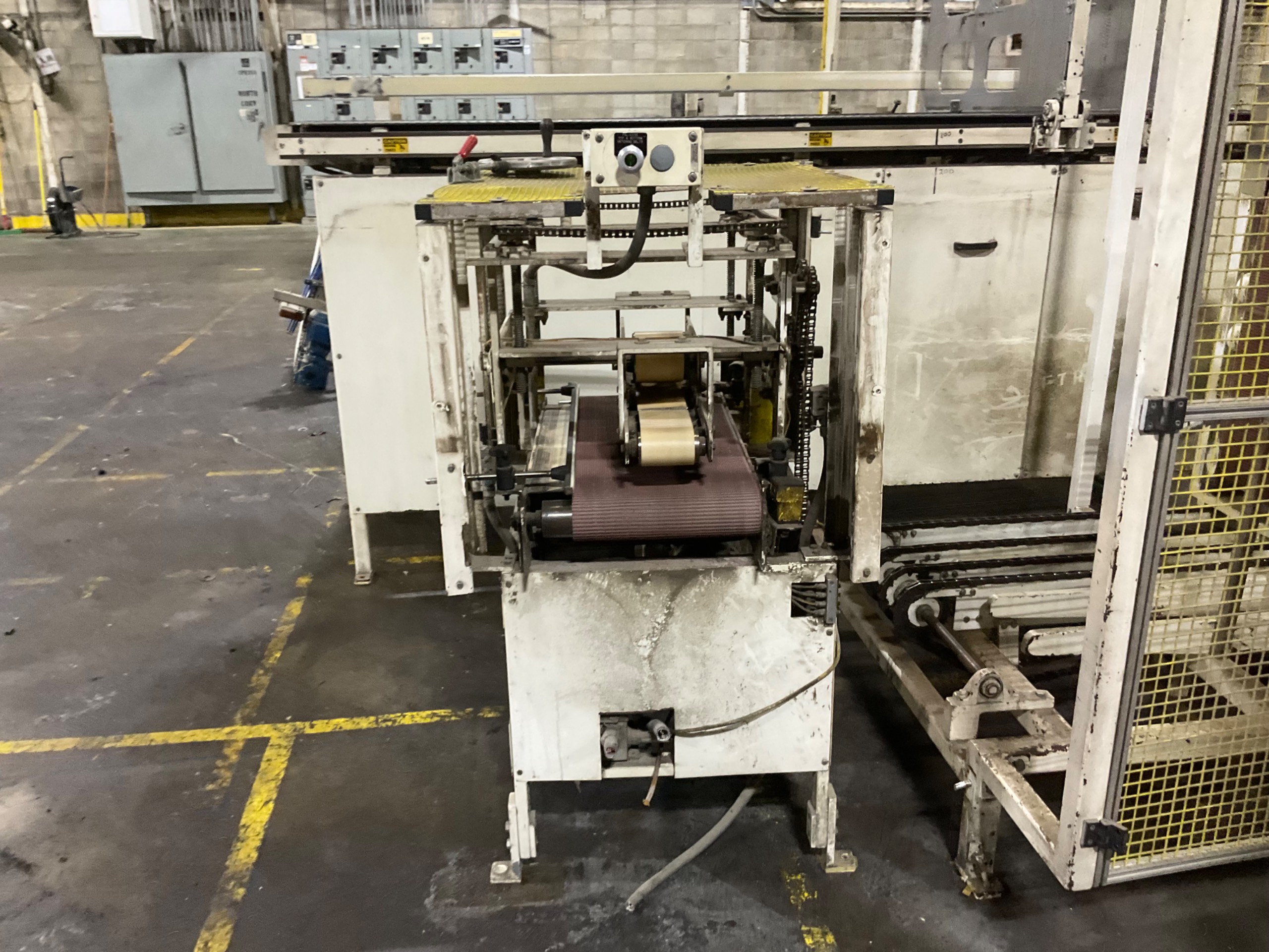 CASE FORMER MACHINE - undefined