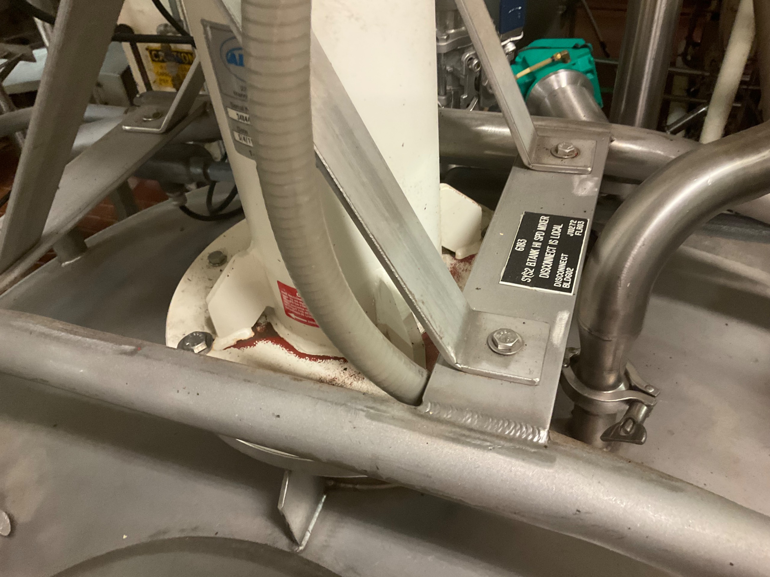 MIXER TANK 600 GALLON - undefined